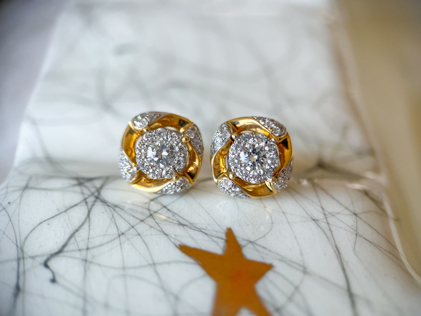 Natural Diamond 14k Yellow Gold Stud Earrings