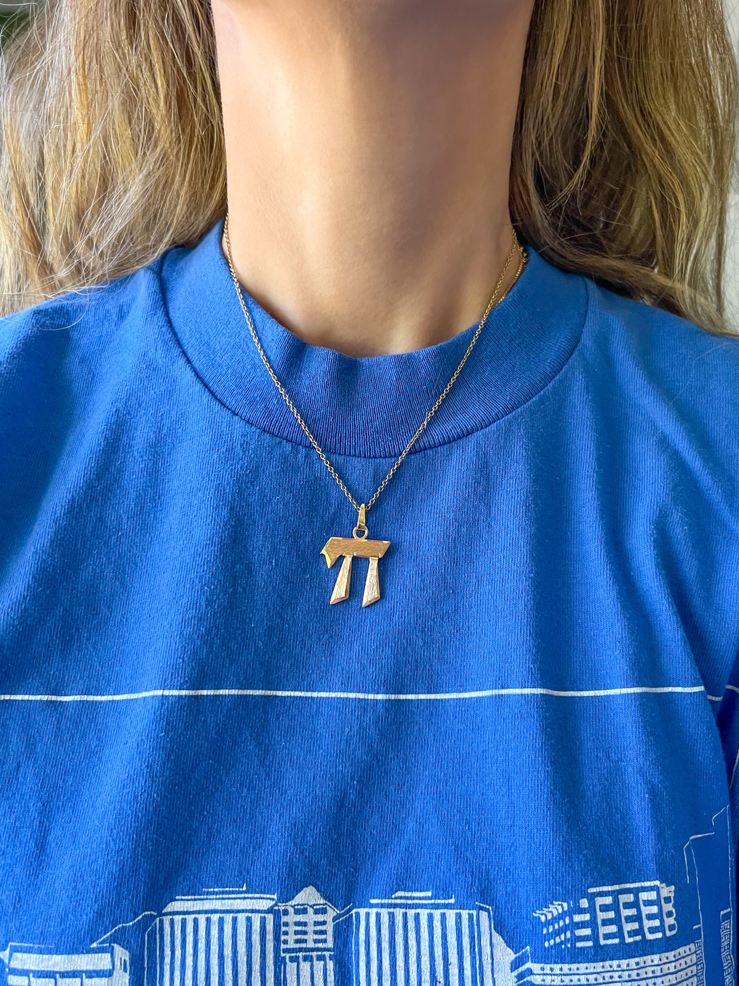 Vintage Etched Chai 14k Yellow Gold Charm