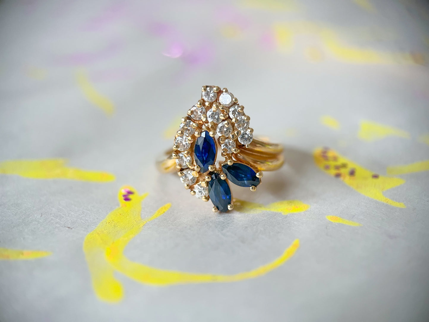 Vintage Natural Diamond and Sapphire 14k Yellow Gold Ring