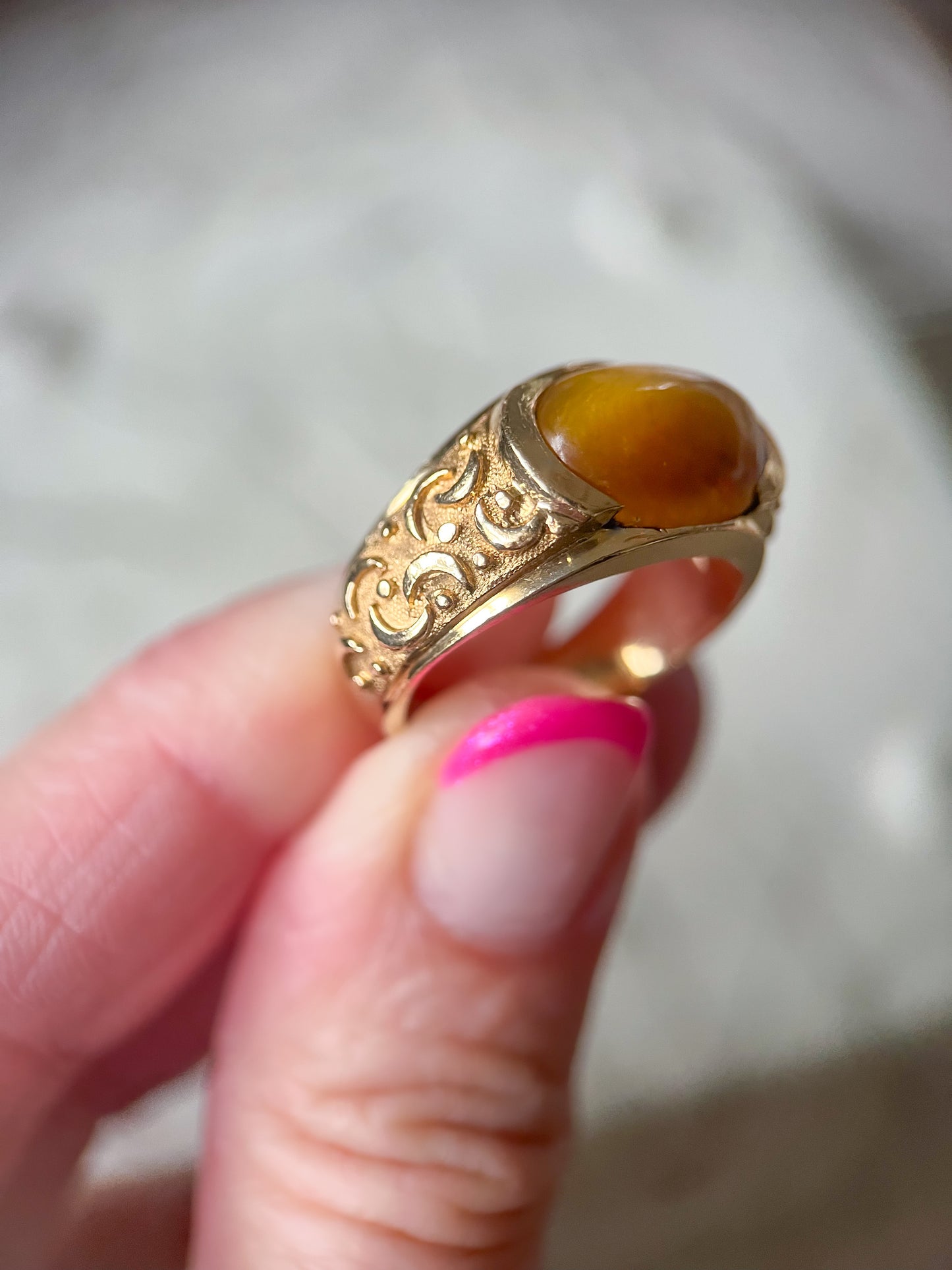 Vintage Tigers Eye 14k Yellow Gold Ring