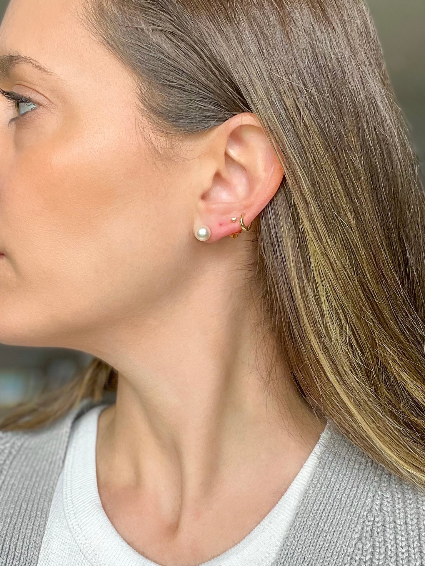 Vintage Ball Stud Earrings in Pearl and Solid 14k Yellow Gold