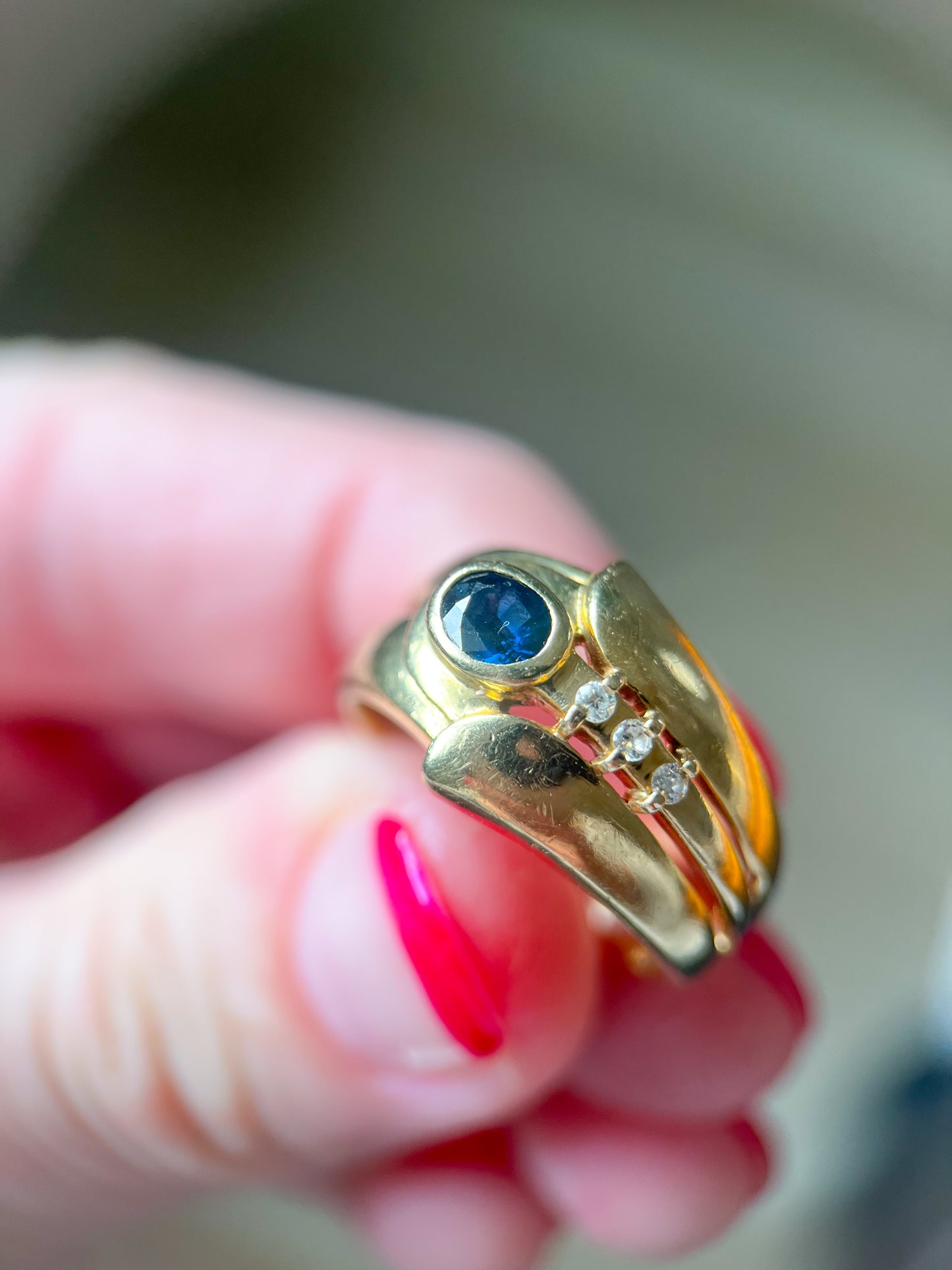 Vintage 14k Yellow Gold Natural Sapphire and Natural Diamond Ring, circa 1990s