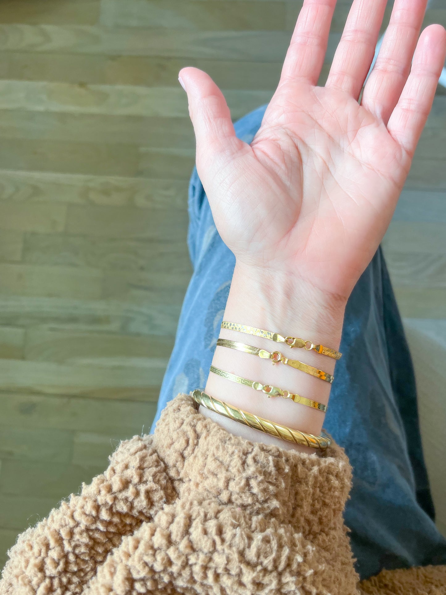Herringbone Greek Style 10k Yellow Gold 7 Inch Bracelet