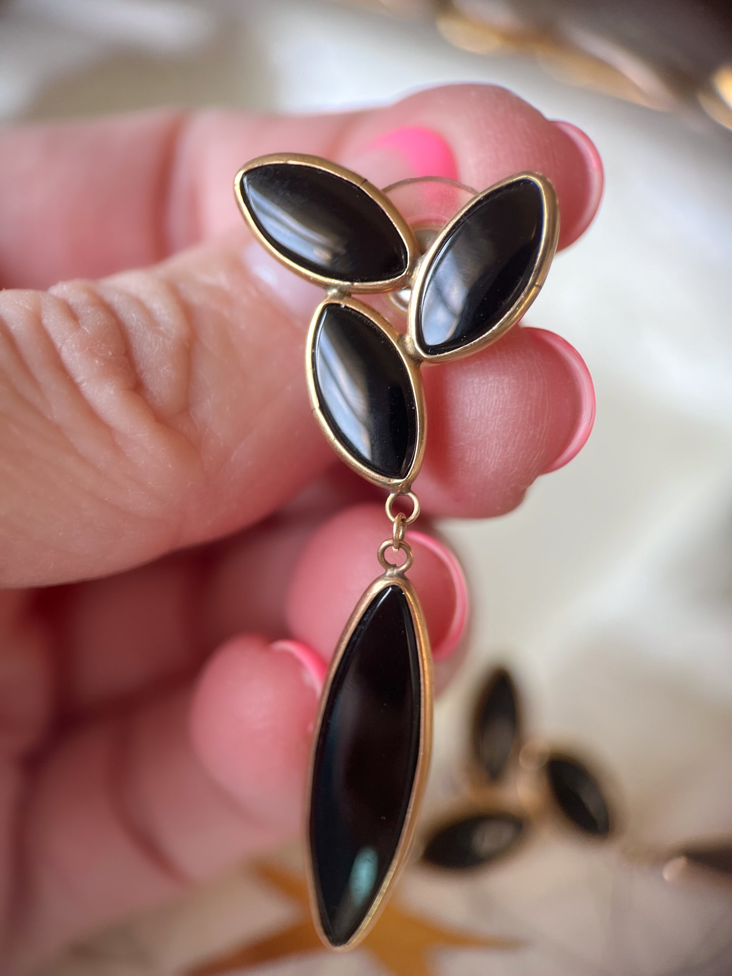 Vintage Onyx Drop 14k Yellow Gold Stud Earrings