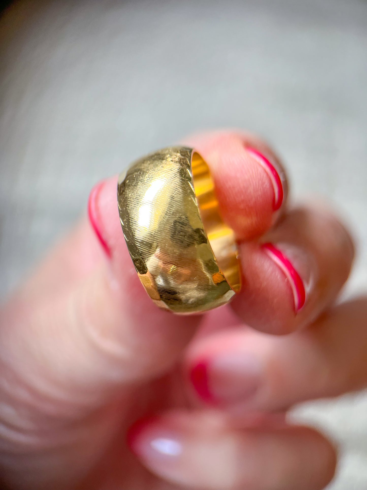 Vintage 14k Yellow Gold Chunky Etched Band Ring