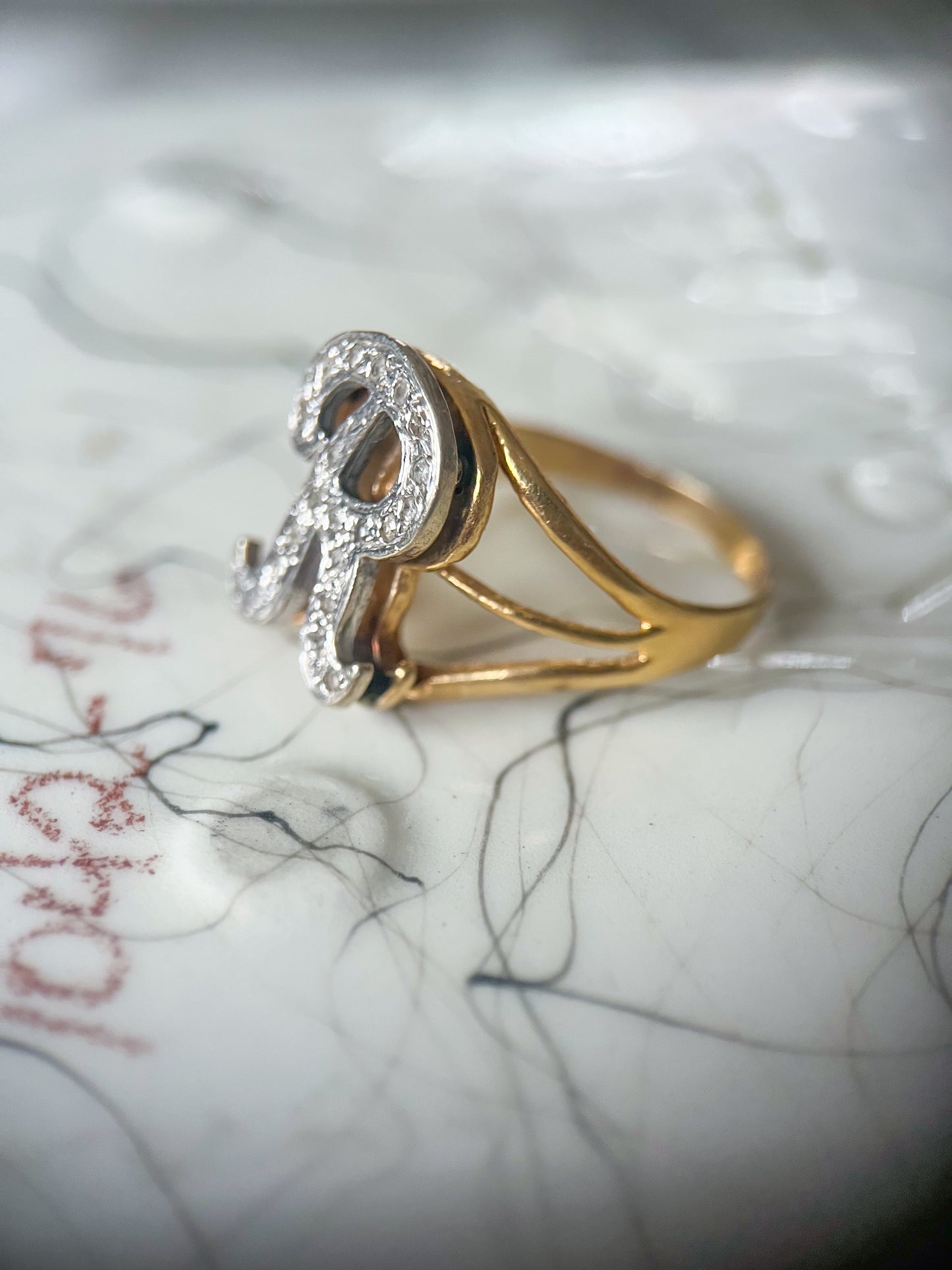 Vintage Natural Diamond Letter "R" 14k Yellow Gold Ring