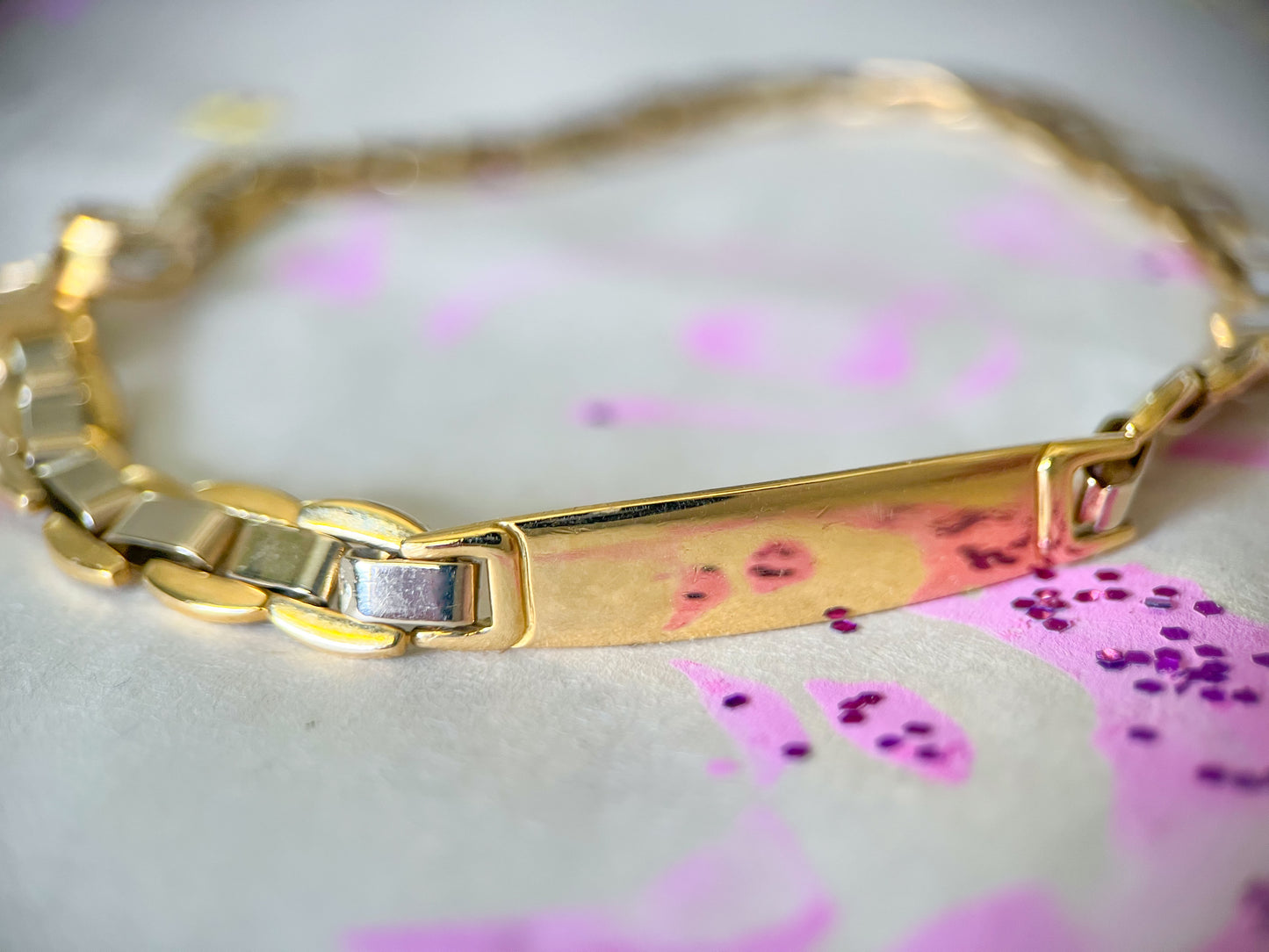 Vintage 18k Yellow and White Gold, Two Toned ID 8.5 Inch Bracelet