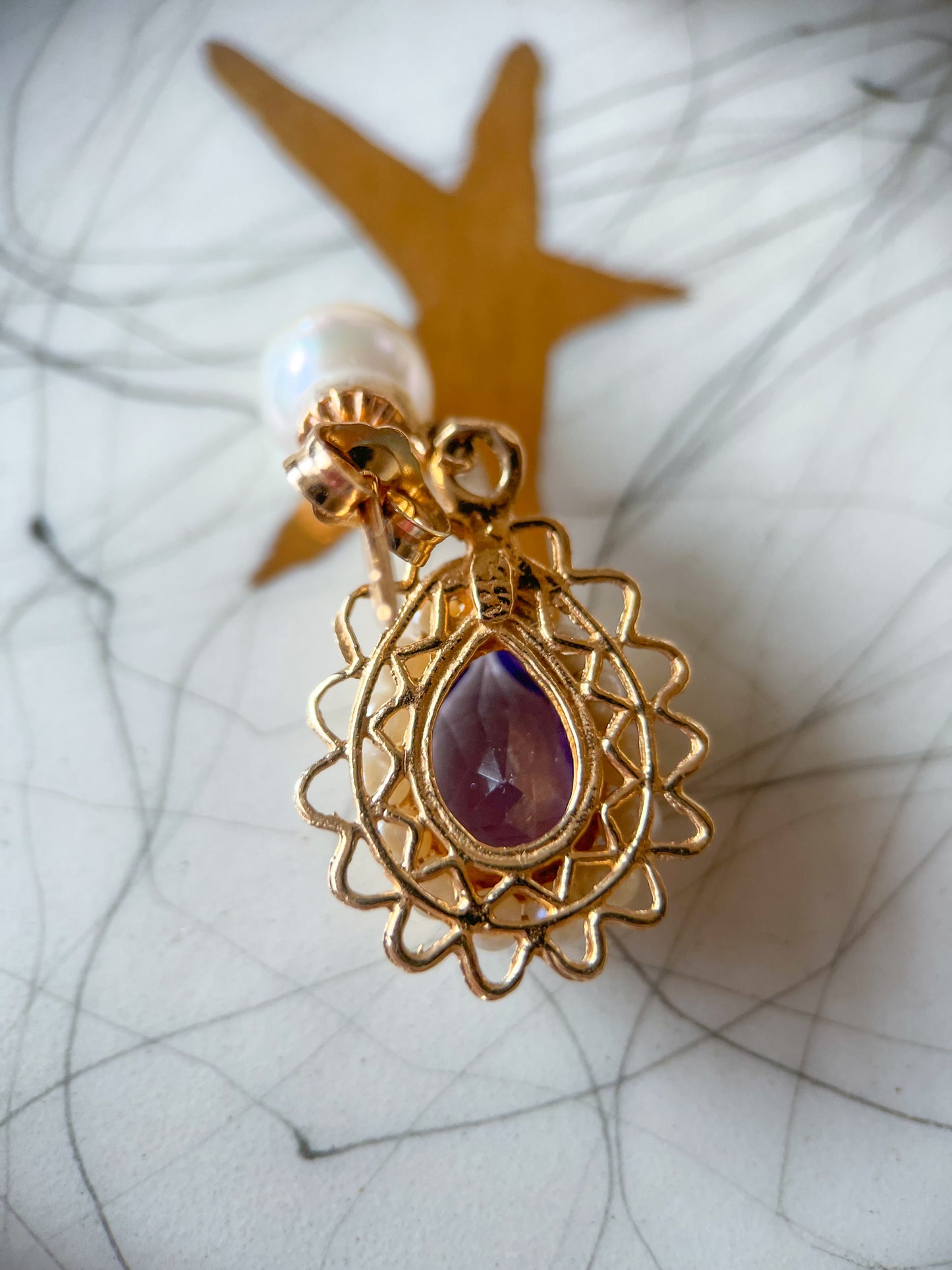 Vintage Natural Amethyst and Natural Pearl 14k Yellow Gold Stud Drop Earrings