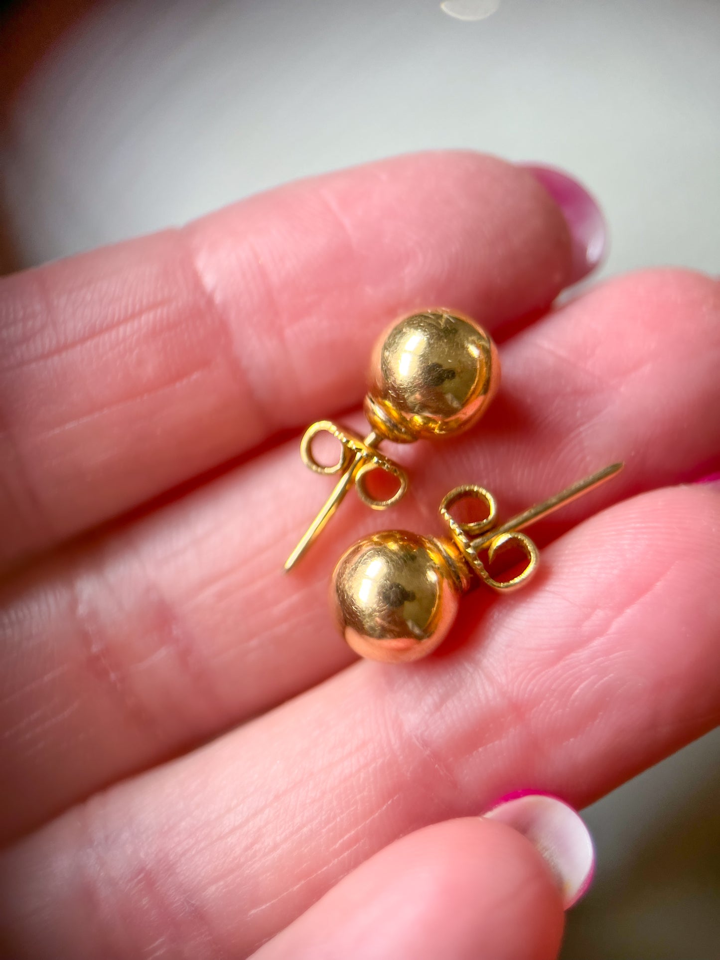 Vintage Ball Stud Earrings in Pearl and Solid 14k Yellow Gold