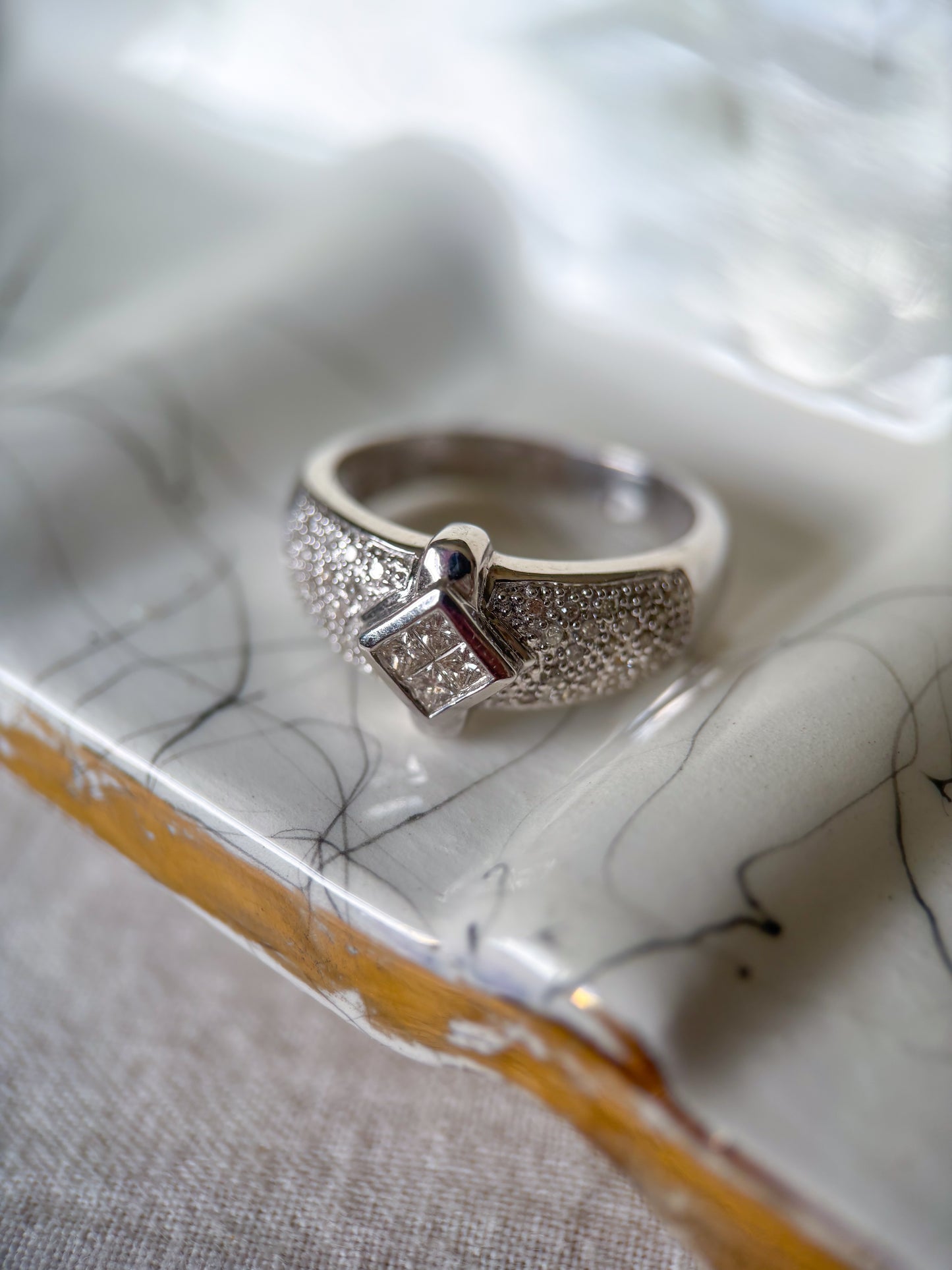 Vintage Natural Diamond 14k White Gold Ring