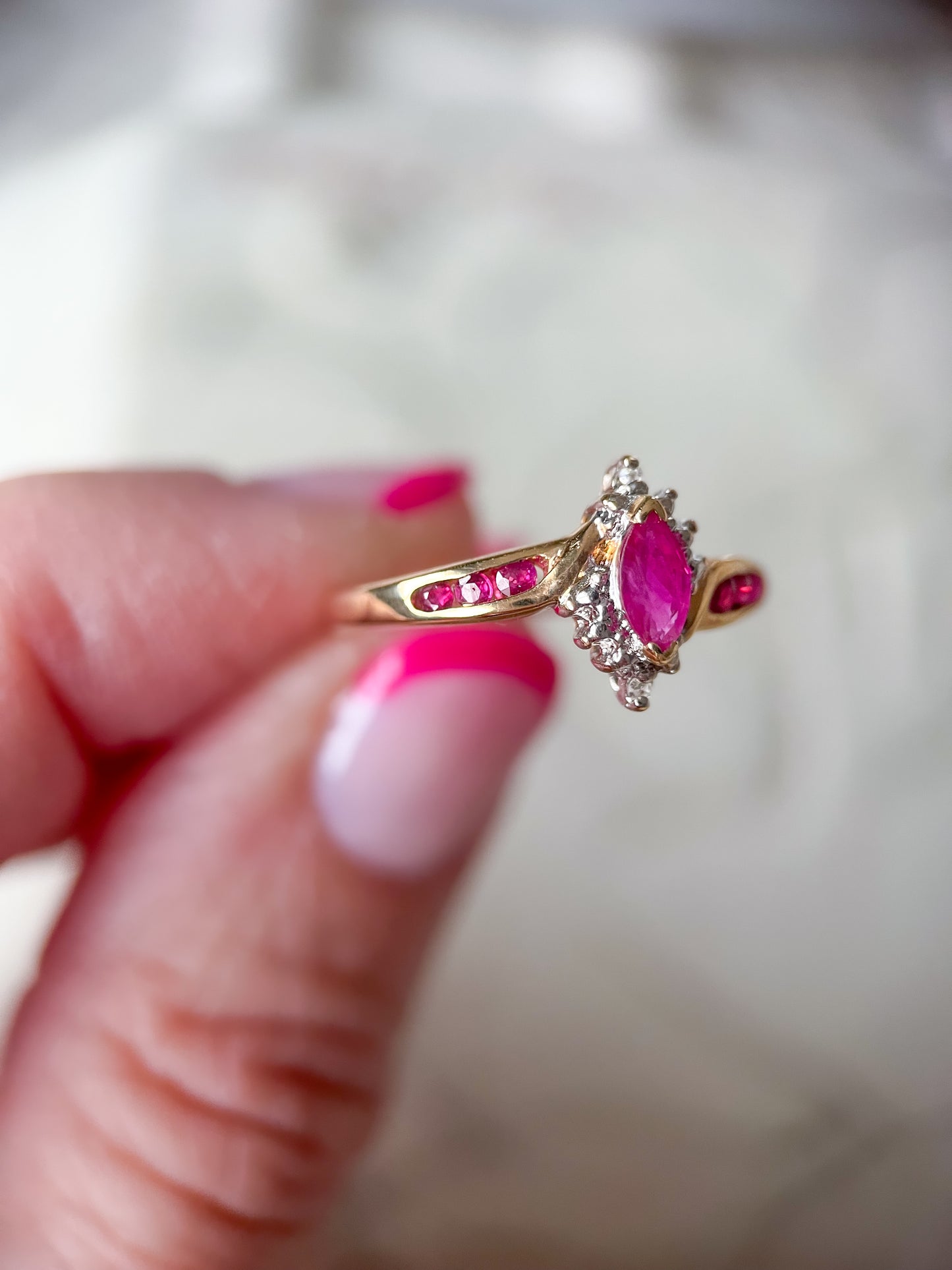 Vintage Natural Ruby and Diamond 14k Yellow Gold Ring