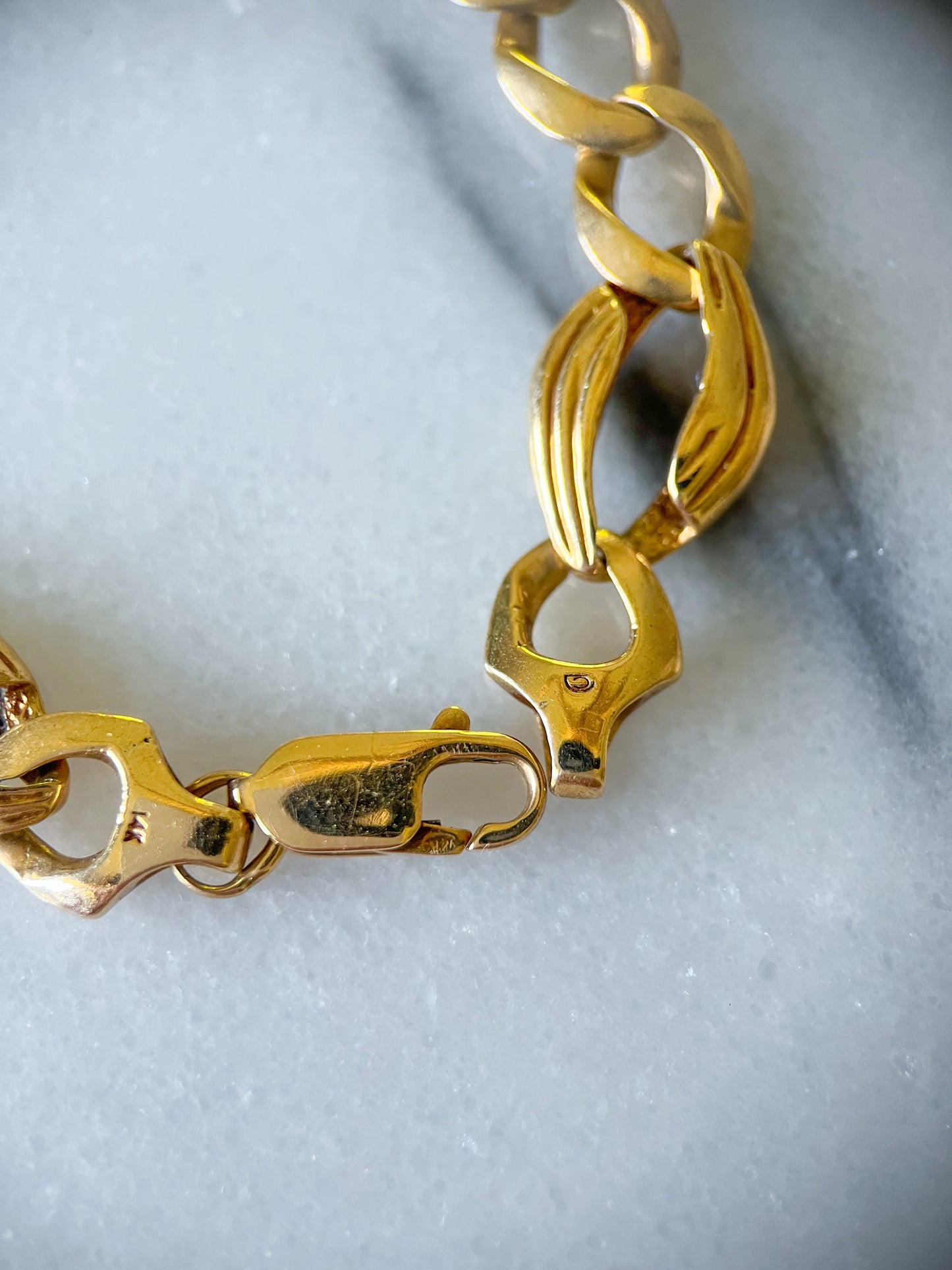 Vintage 14k Yellow Gold Curb Chain Open Link 8 Inch Bracelet