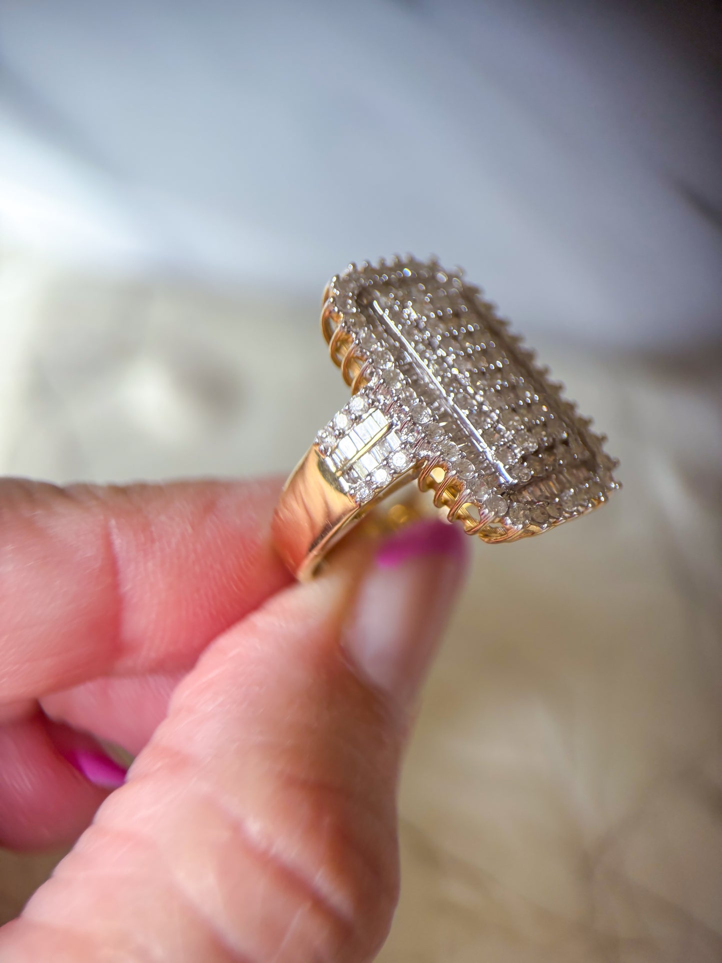 Vintage Natural Diamond 14k Yellow Gold Statement Ring