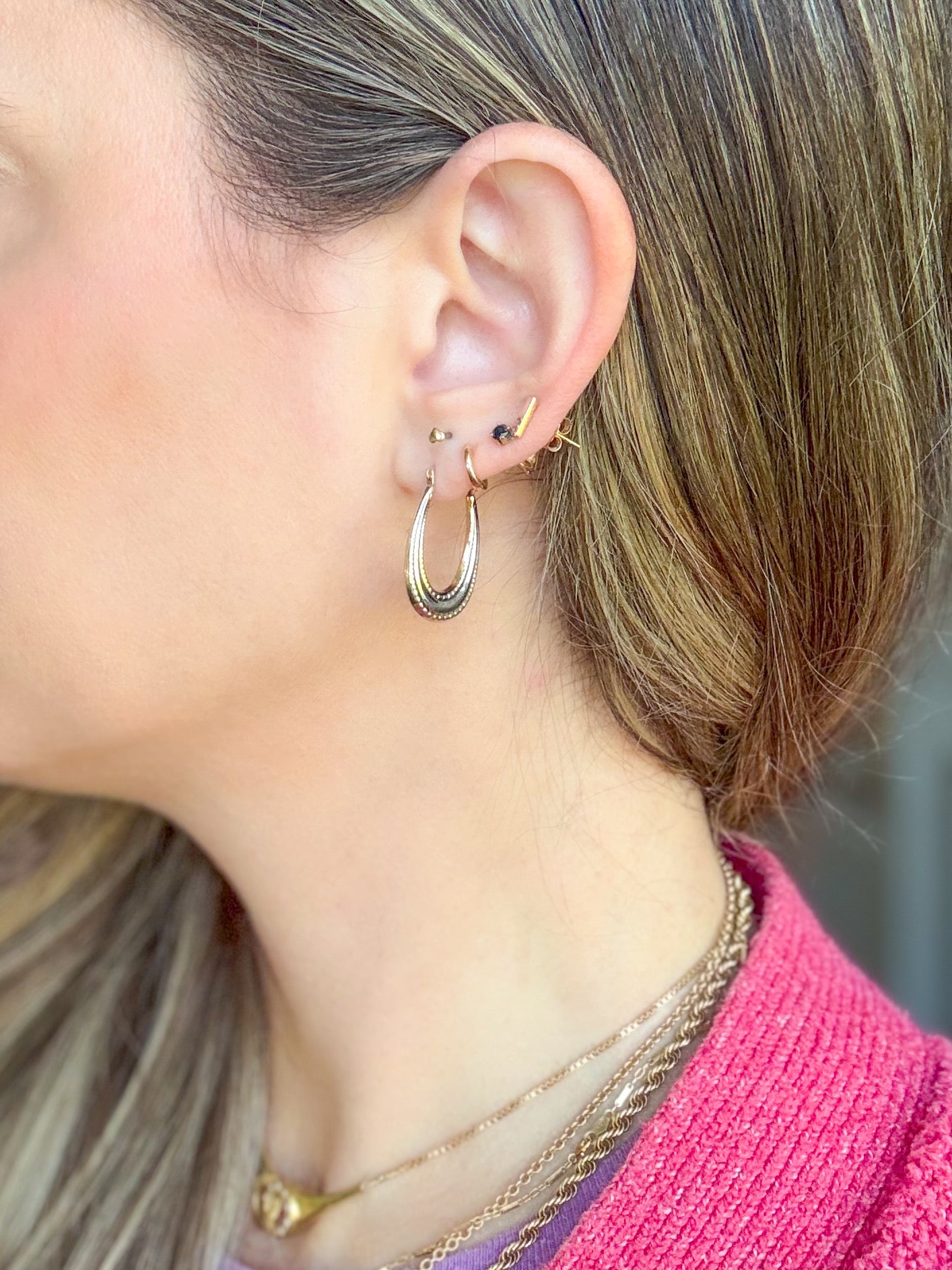 Vintage Oval 10k White and Yellow Gold Two Toned Hoop Earrings