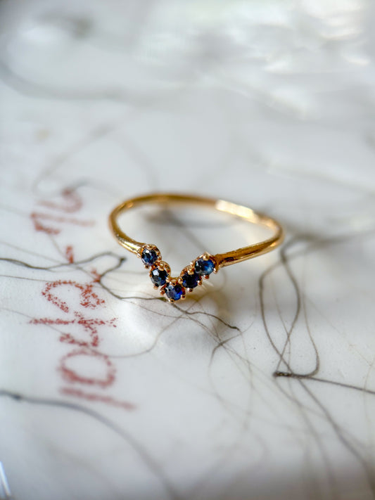Vintage 14k Yellow Gold Natural Sapphire Ring
