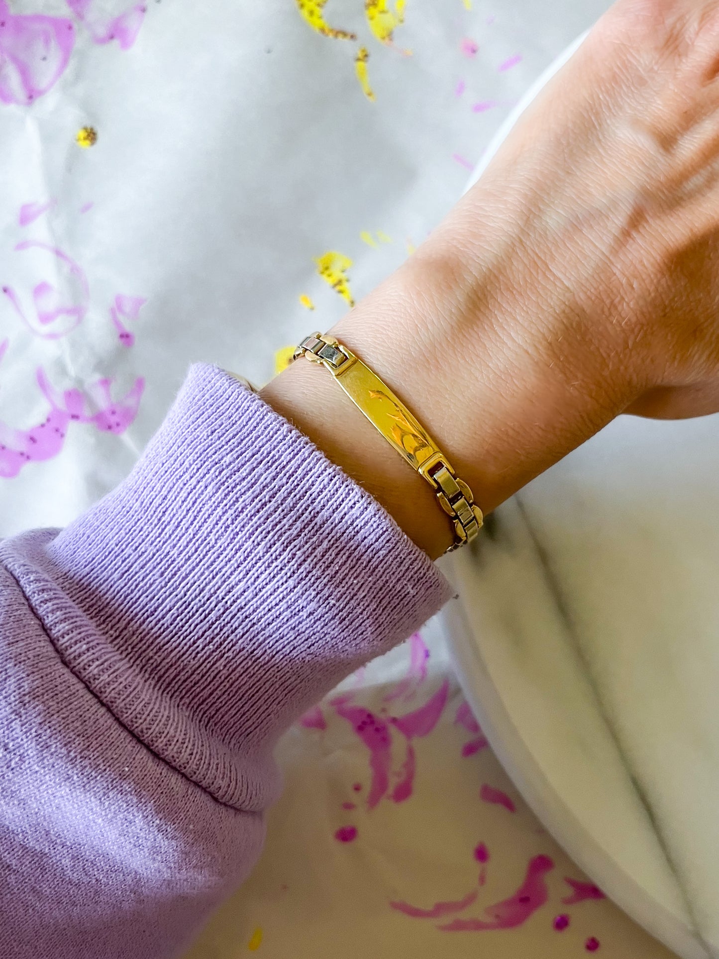 Vintage 18k Yellow and White Gold, Two Toned ID 8.5 Inch Bracelet