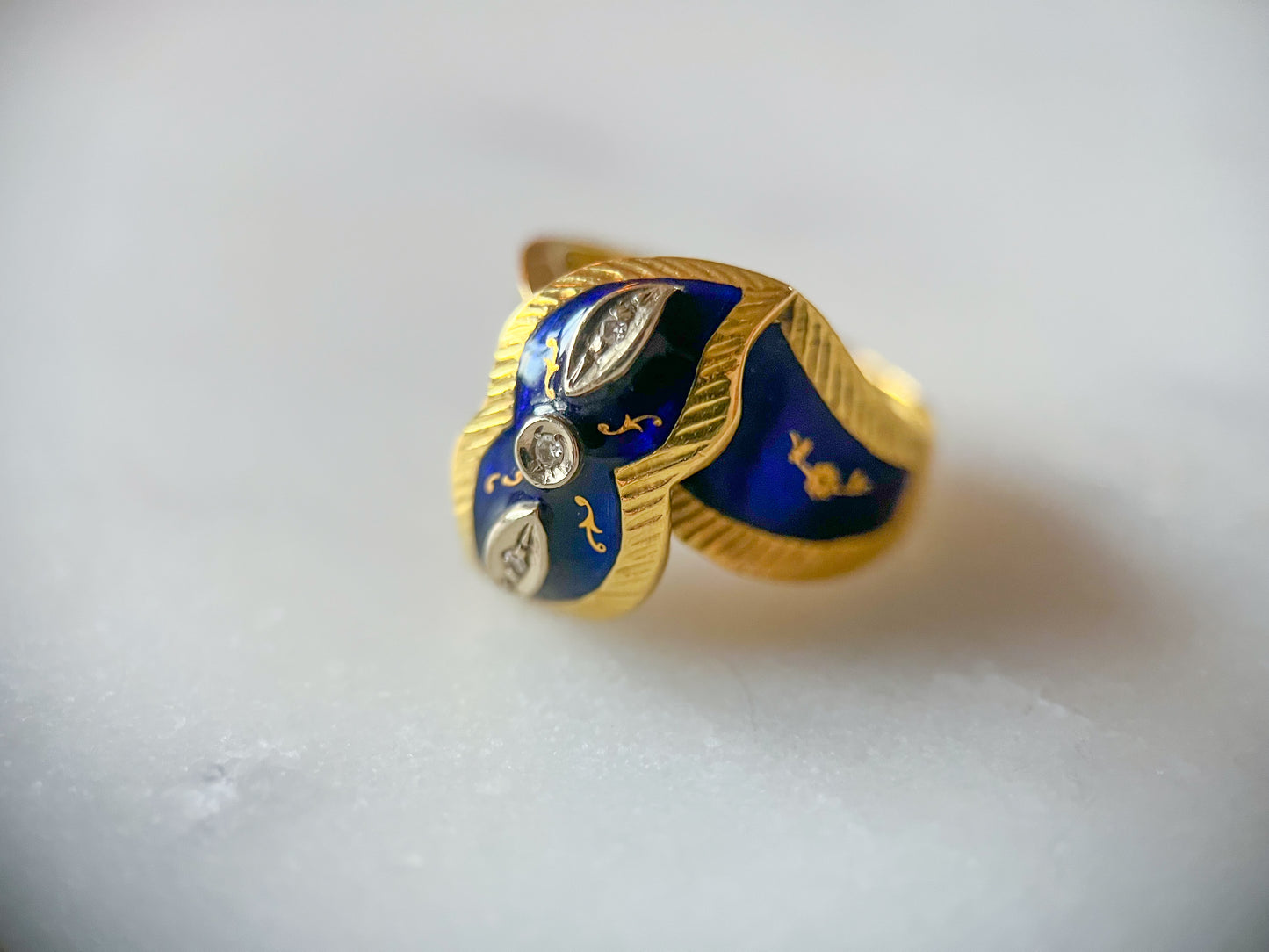 Vintage Enamel and Natural Diamond 18k Yellow Gold Italian Ring