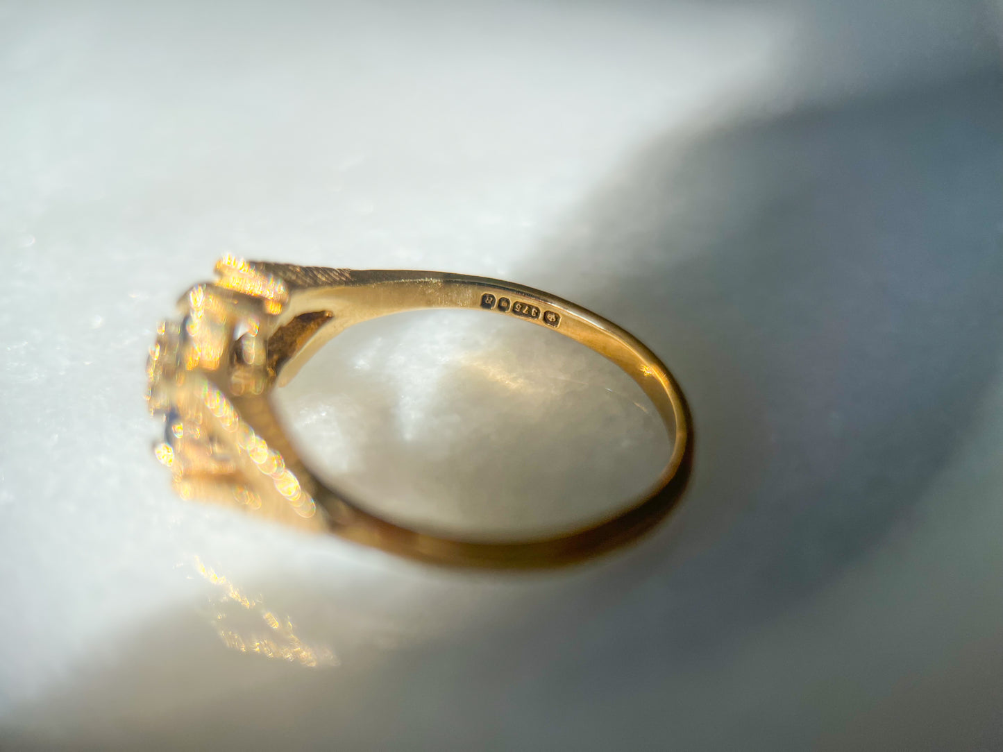 Vintage Natural Sapphire and Diamond Flower 9k Yellow Gold Ring