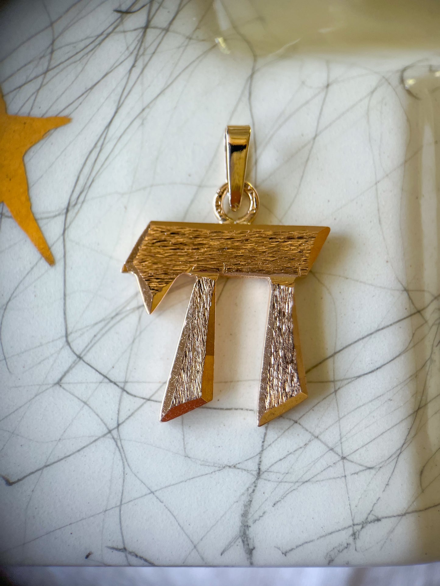 Vintage Etched Chai 14k Yellow Gold Charm