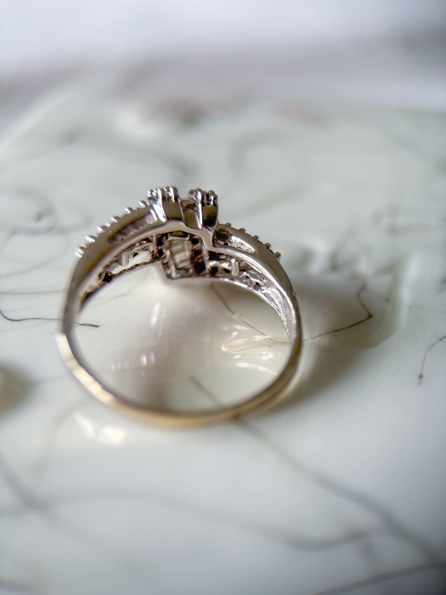Vintage Knot Natural Diamond 14k White Gold Ring