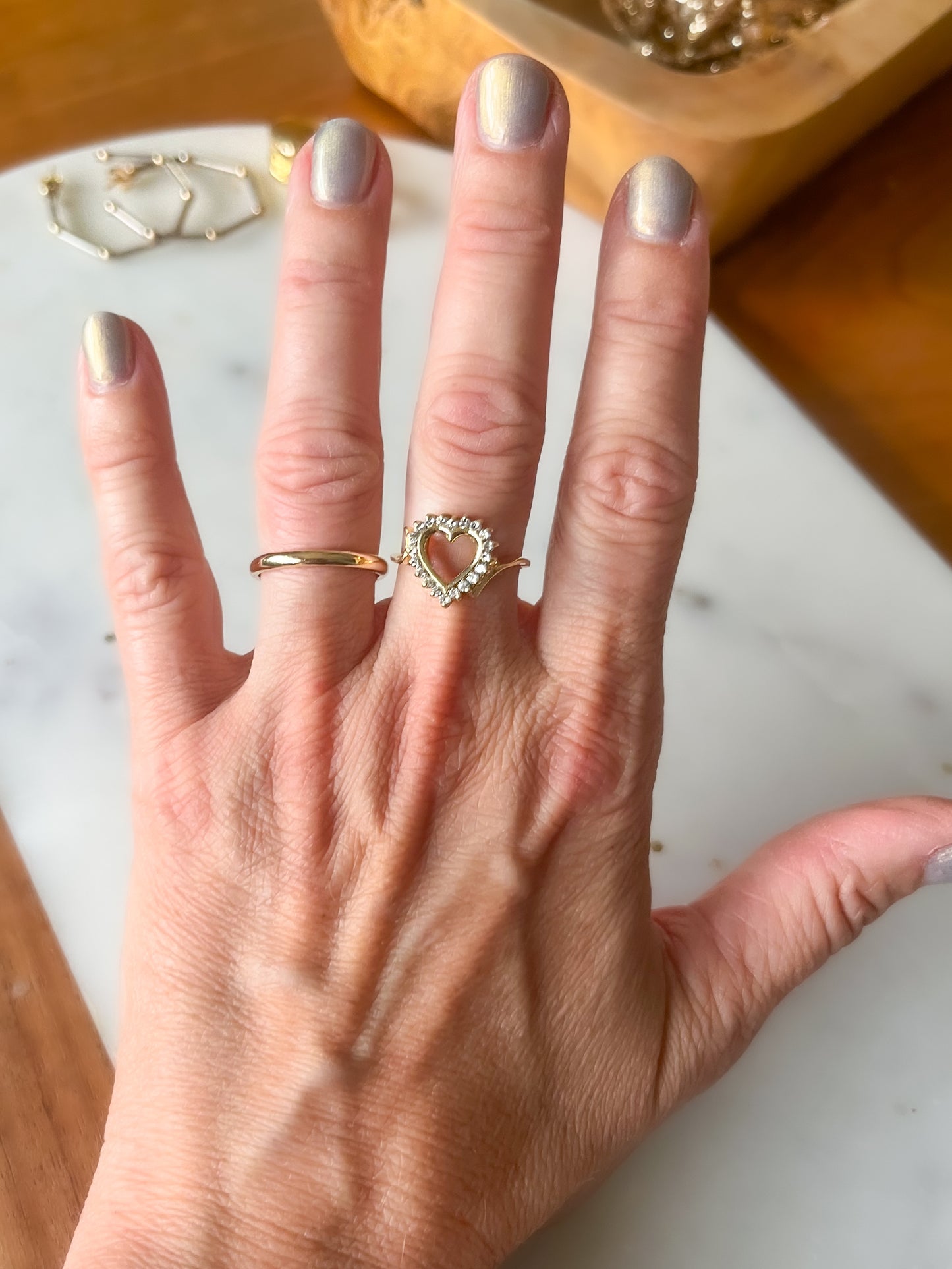 Vintage Natural Diamond 14k Yellow Gold Open Heart Ring