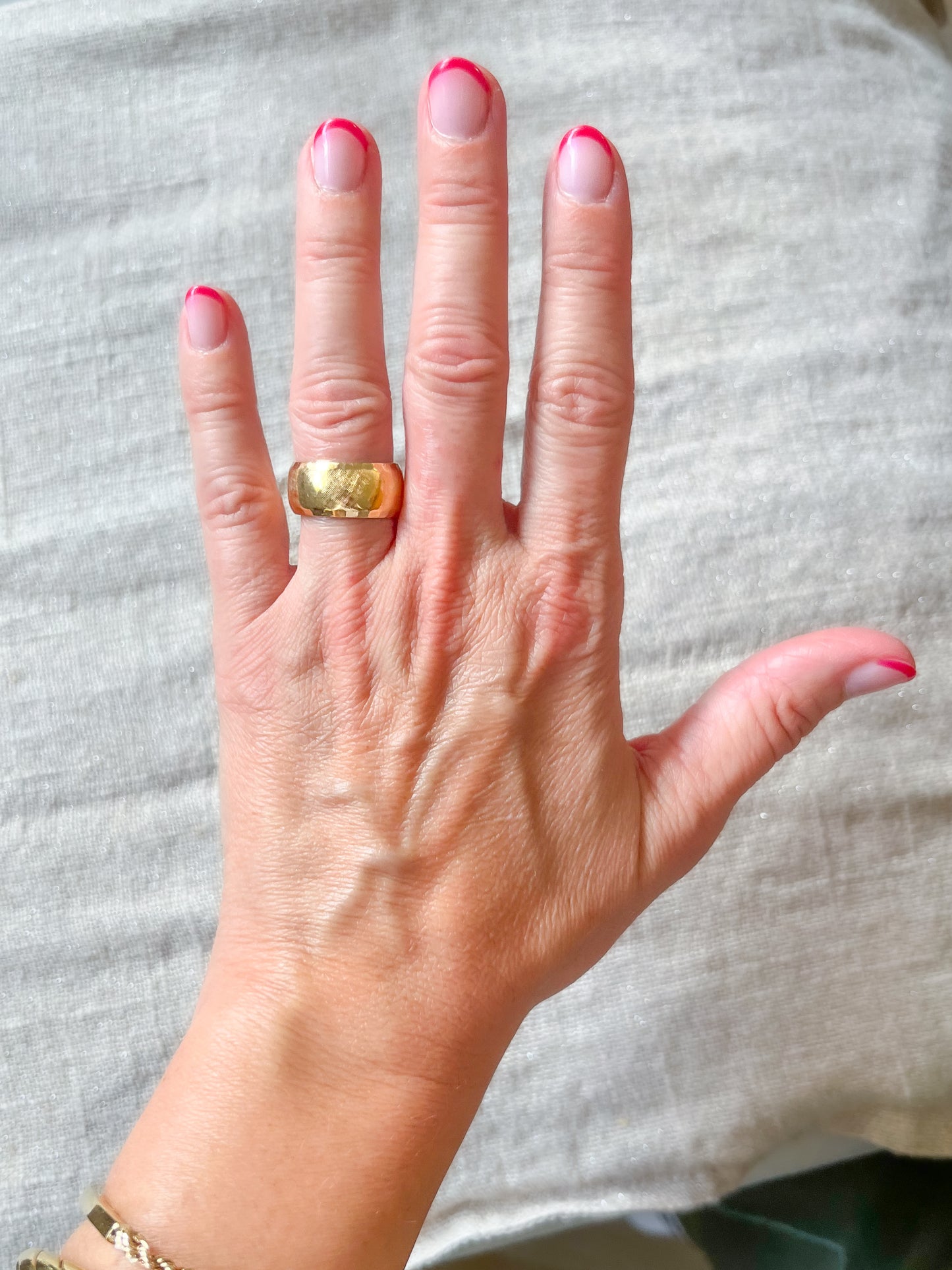 Vintage 14k Yellow Gold Chunky Etched Band Ring