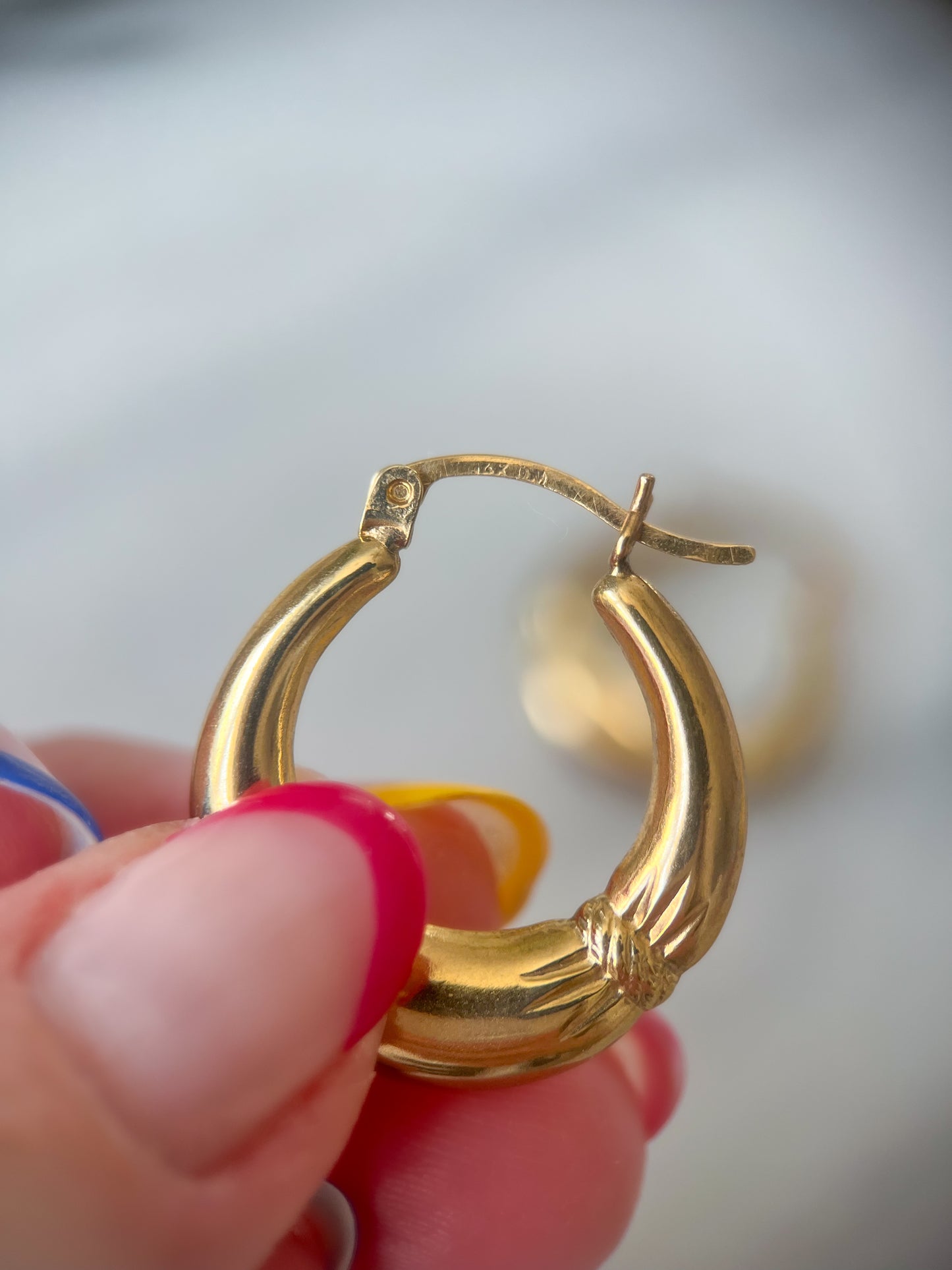 Vintage Puffy 10k Yellow Gold Hoop Earrings