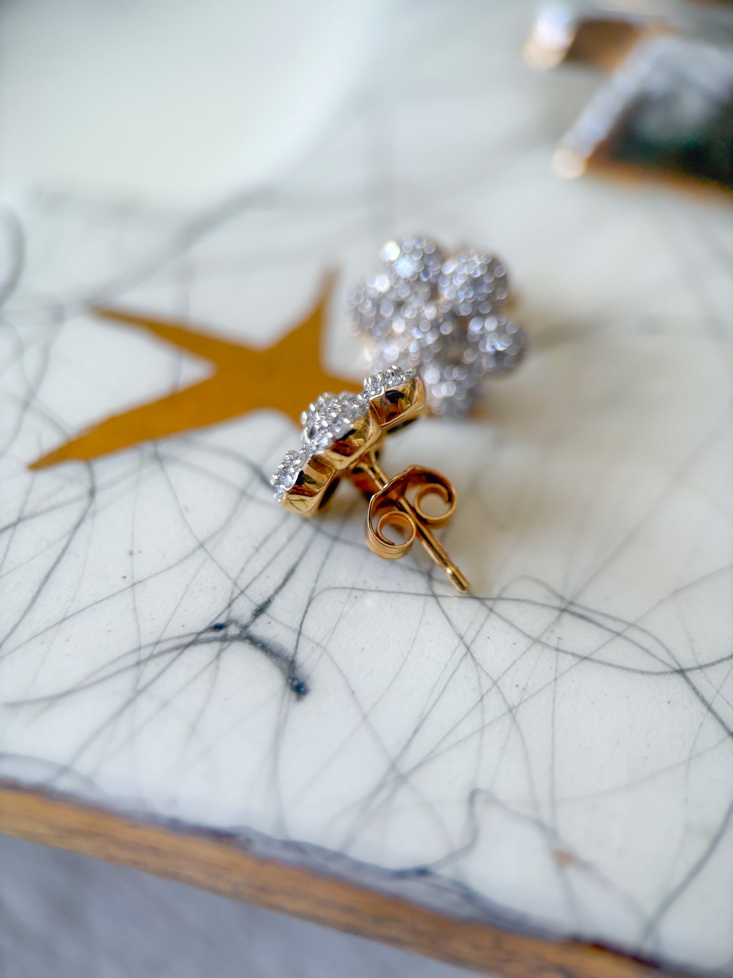 Vintage Natural Diamond Flower 14k Yellow Gold Stud Earrings