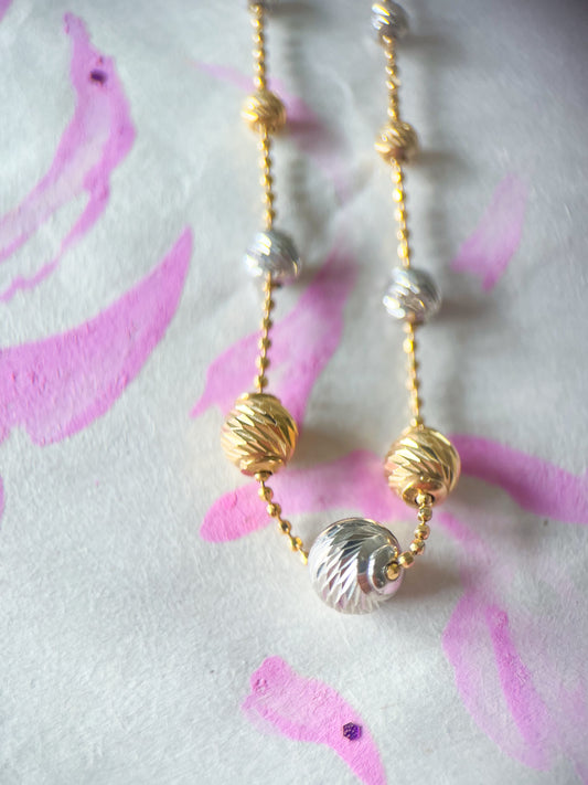 Vintage Two Toned Ball Chain with Two Toned Ball Accents 14k Yellow and White Gold Necklace