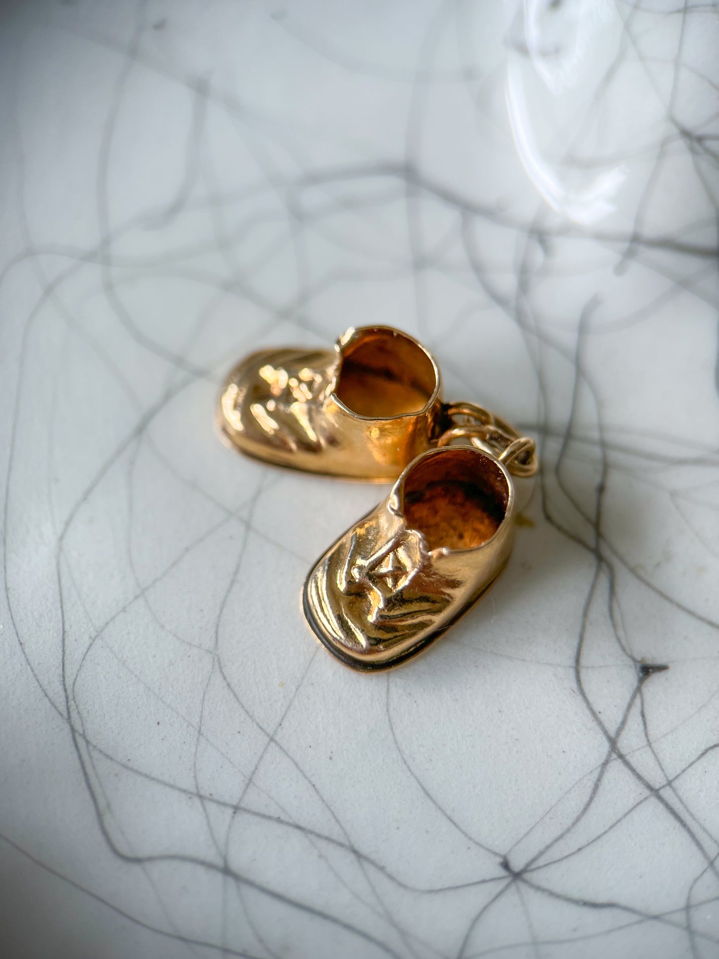 Vintage Baby Shoes 14k Yellow Gold Charm