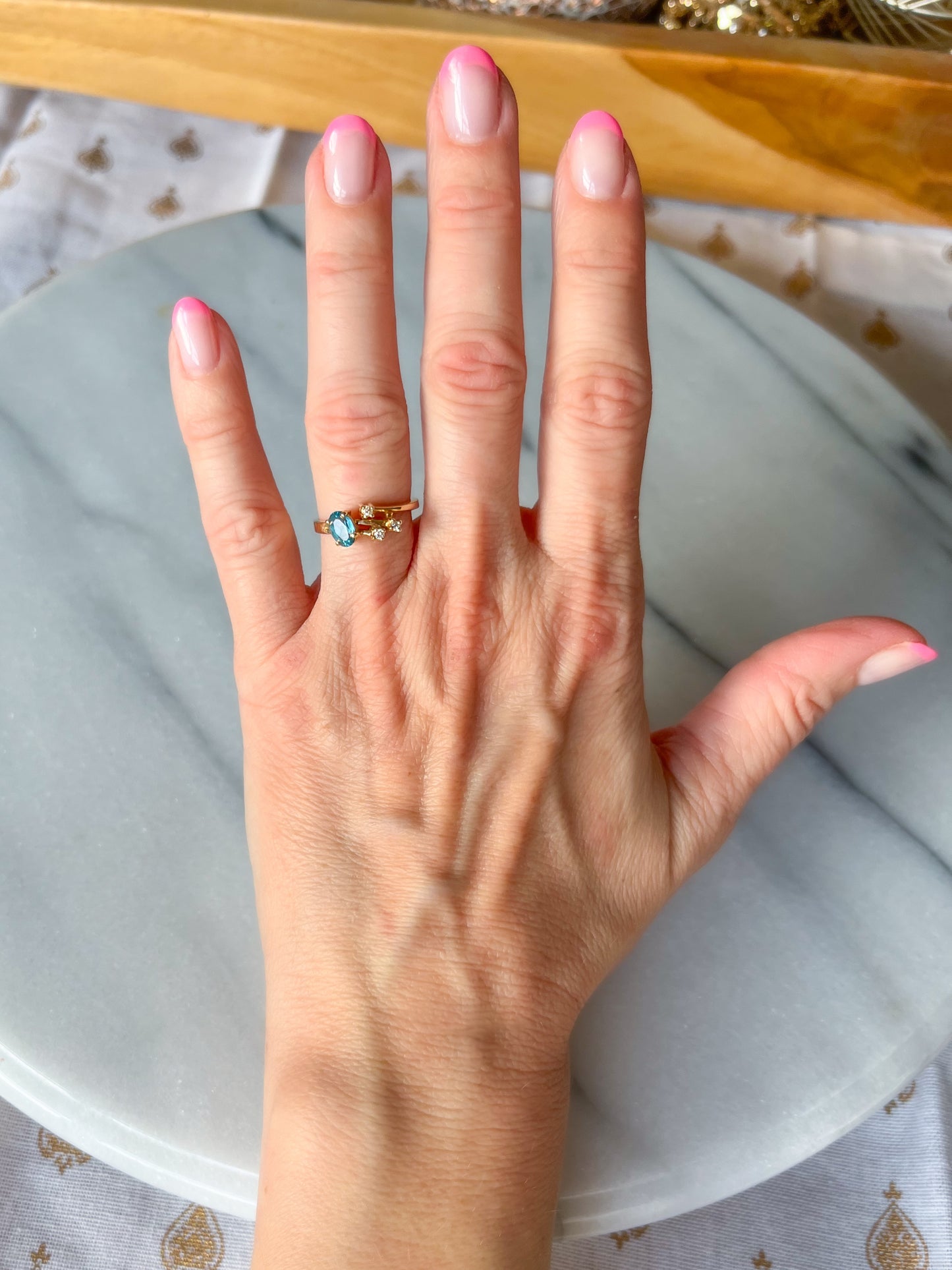 Vintage Natural Aquamarine and Natural Diamond 14k Yellow Gold Ring