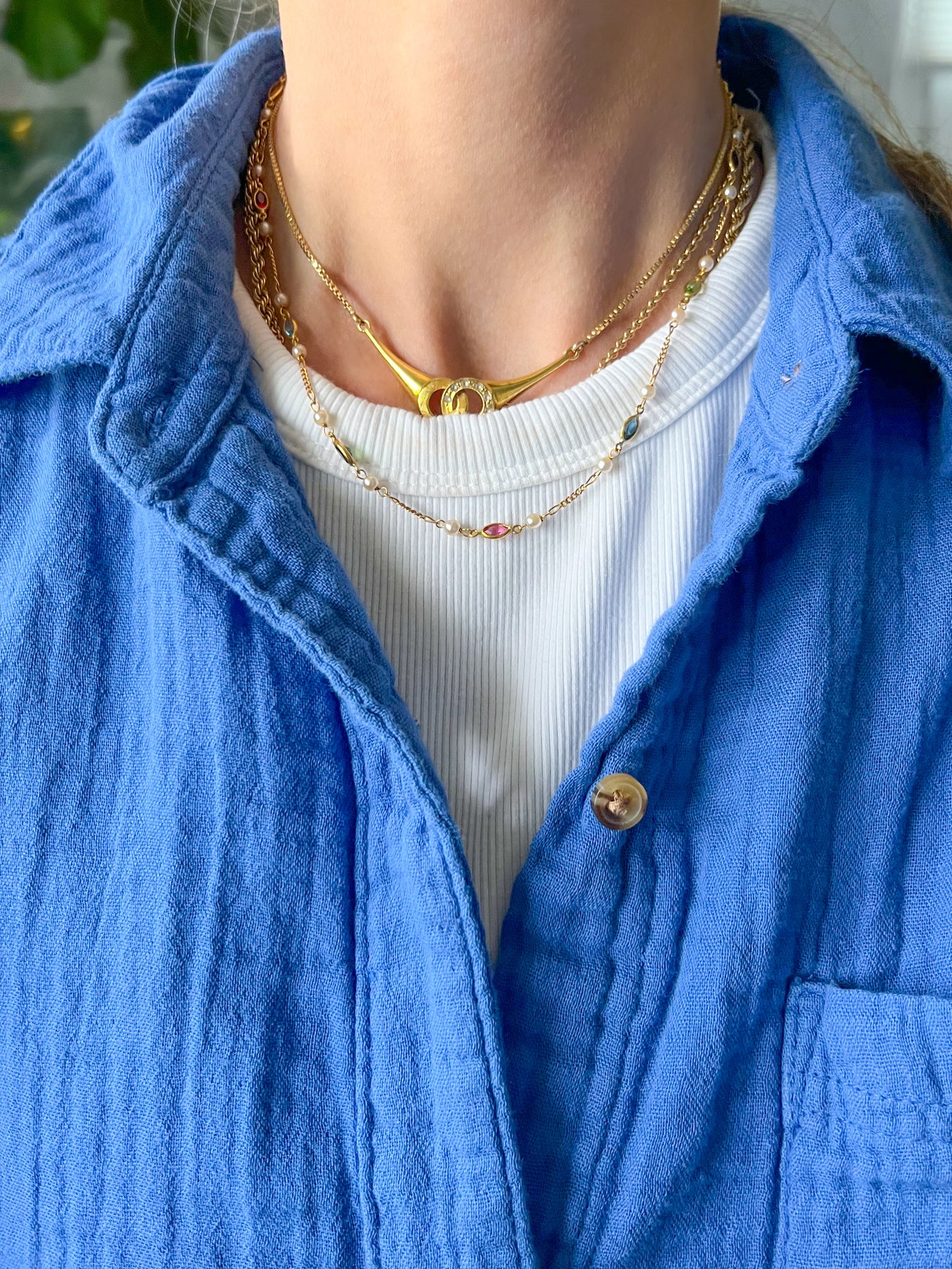 Vintage Pearl and Natural Gemstone 18k Yellow Gold 16 Inch Chain Necklace