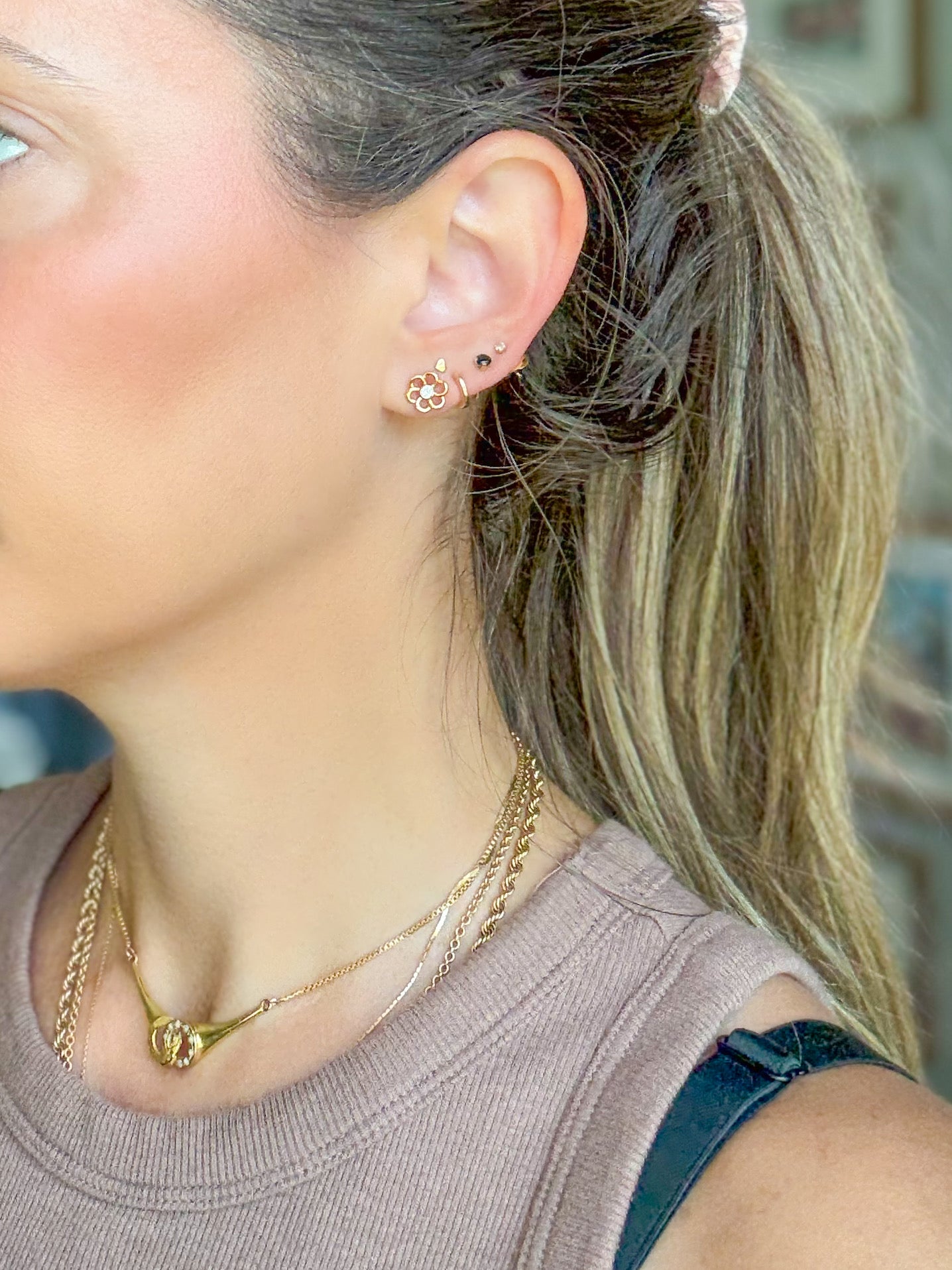 Natural Diamond Flower 14k Yellow Gold Stud Earrings