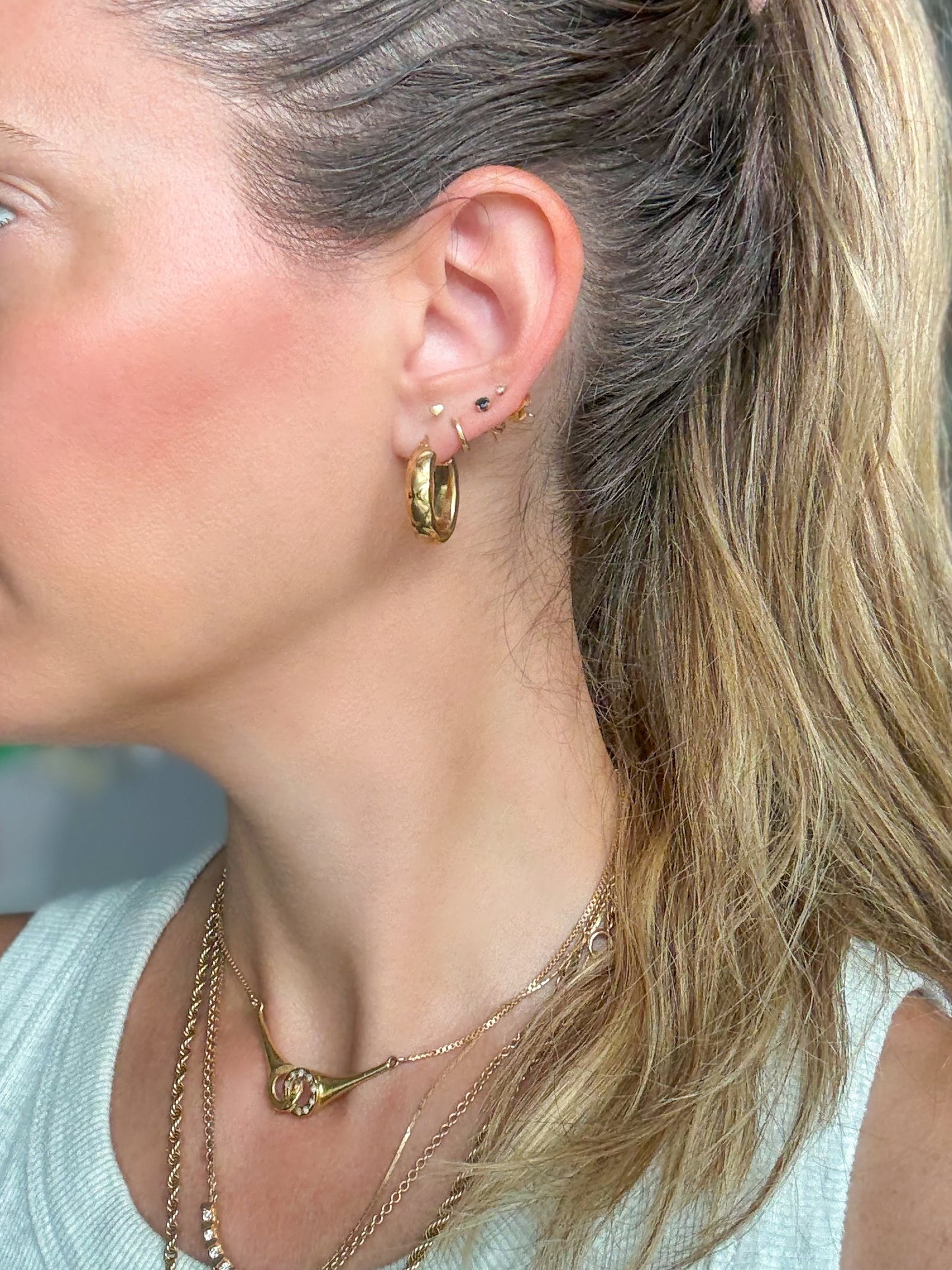 Vintage 14k Yellow Gold Quilted Puffy Oval Shaped Hoops