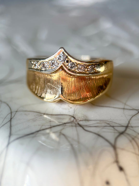 Vintage Natural Diamond 14k Yellow Gold Ring