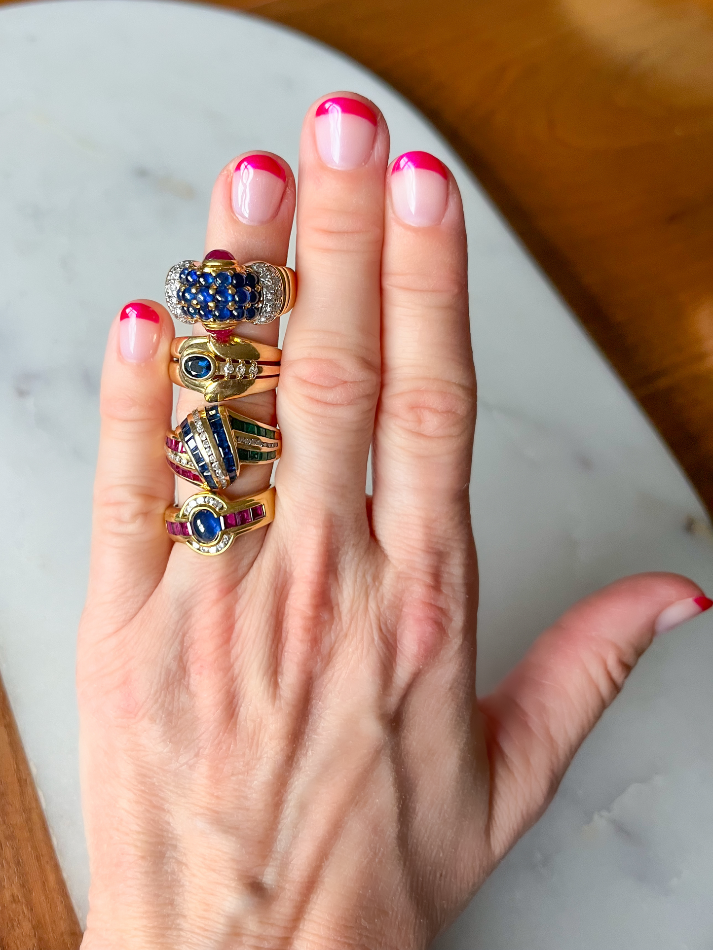 Vintage Cabochon Sapphire Dome 18k Yellow Gold Ring, circa 1990s