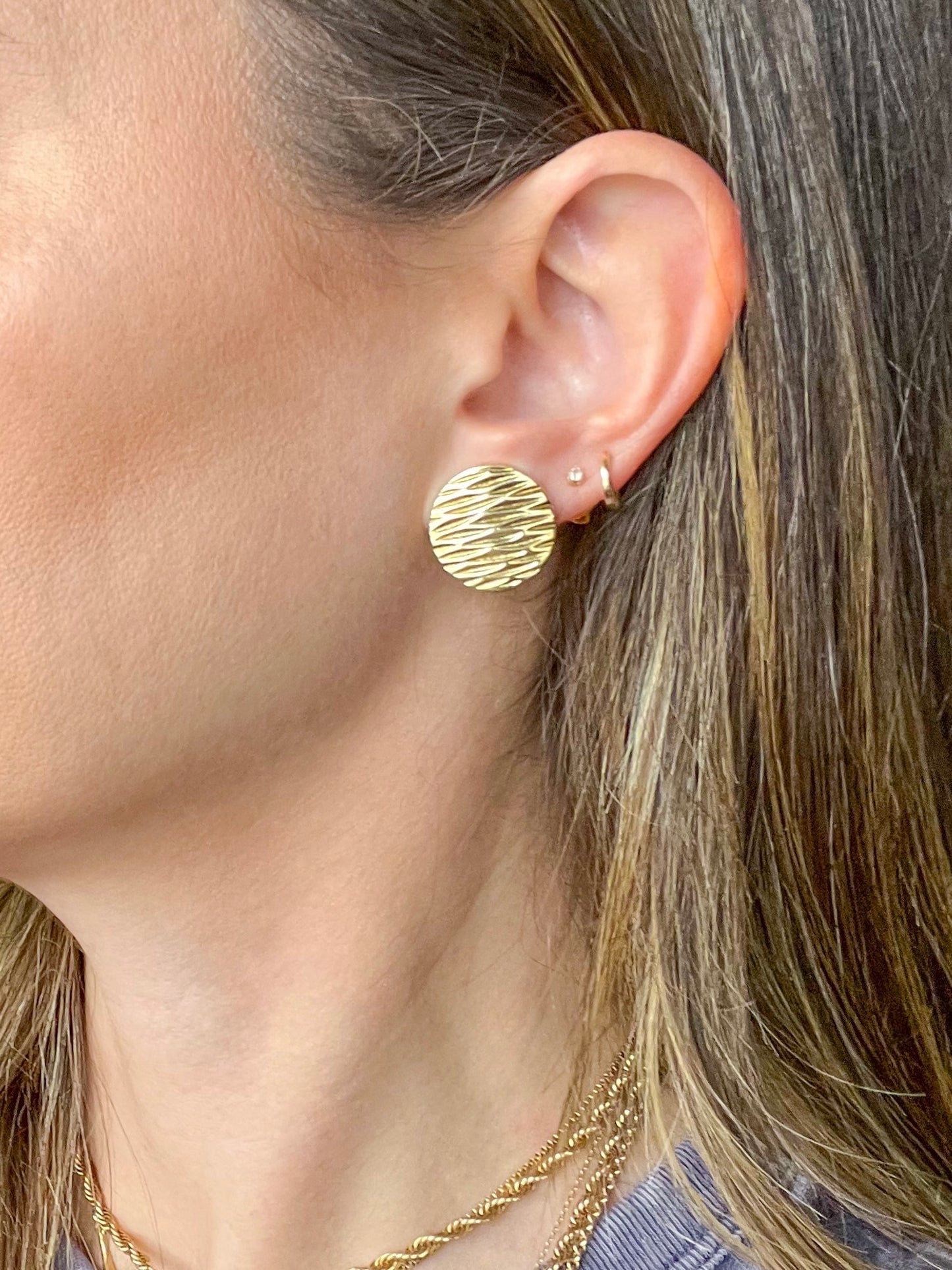 Vintage 14k Yellow Gold Stud Earrings circa 1980s