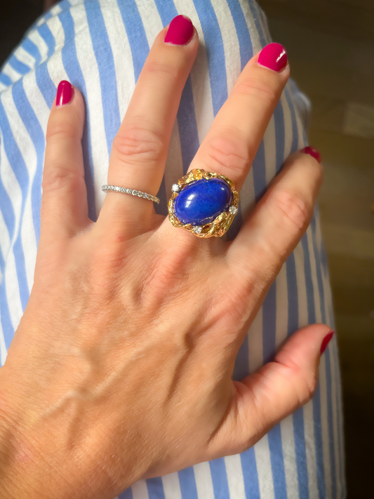 Vintage Lapis Lazuli 18k Gold Ring - Circa 1960s
