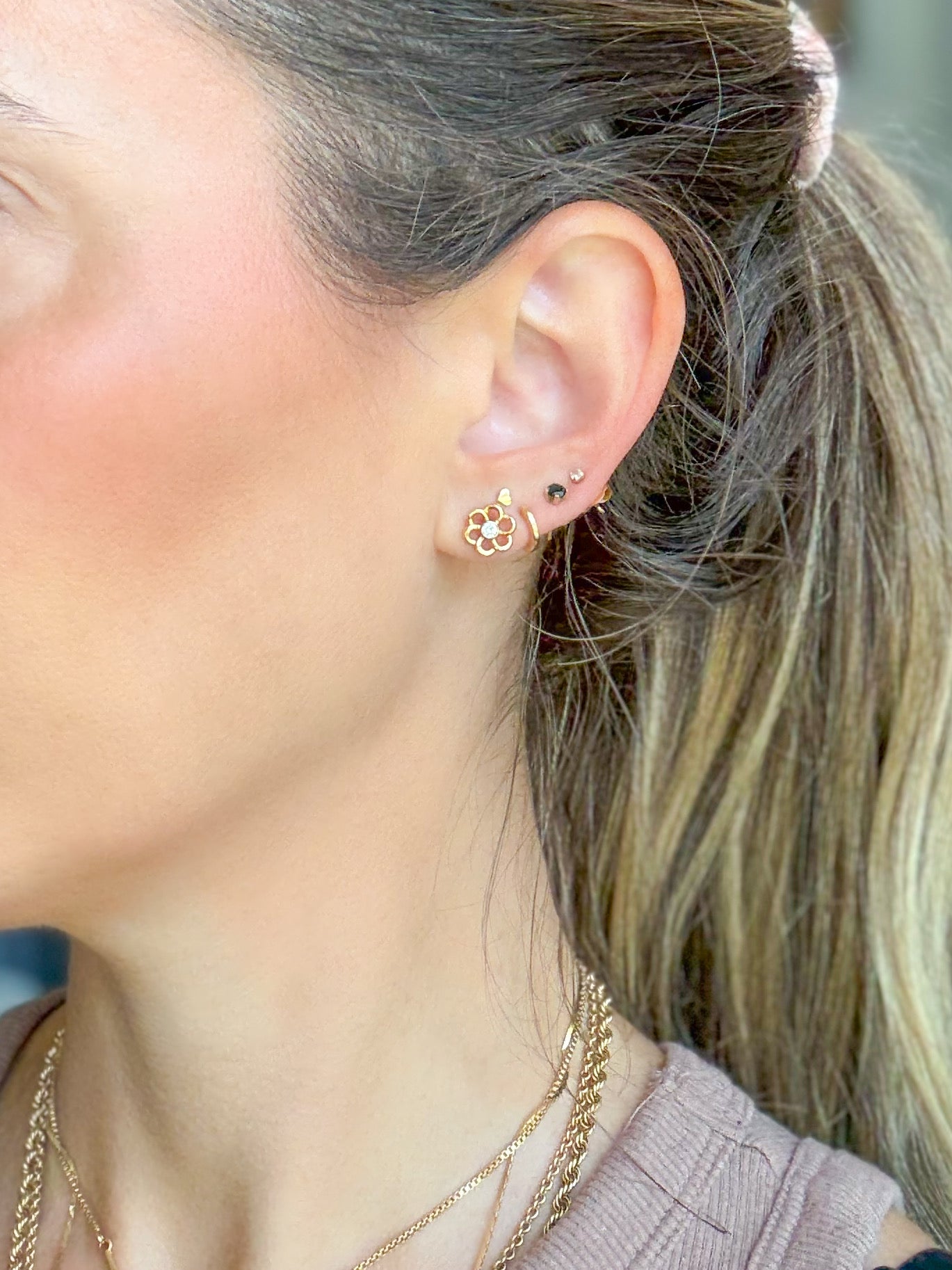 Natural Diamond Flower 14k Yellow Gold Stud Earrings
