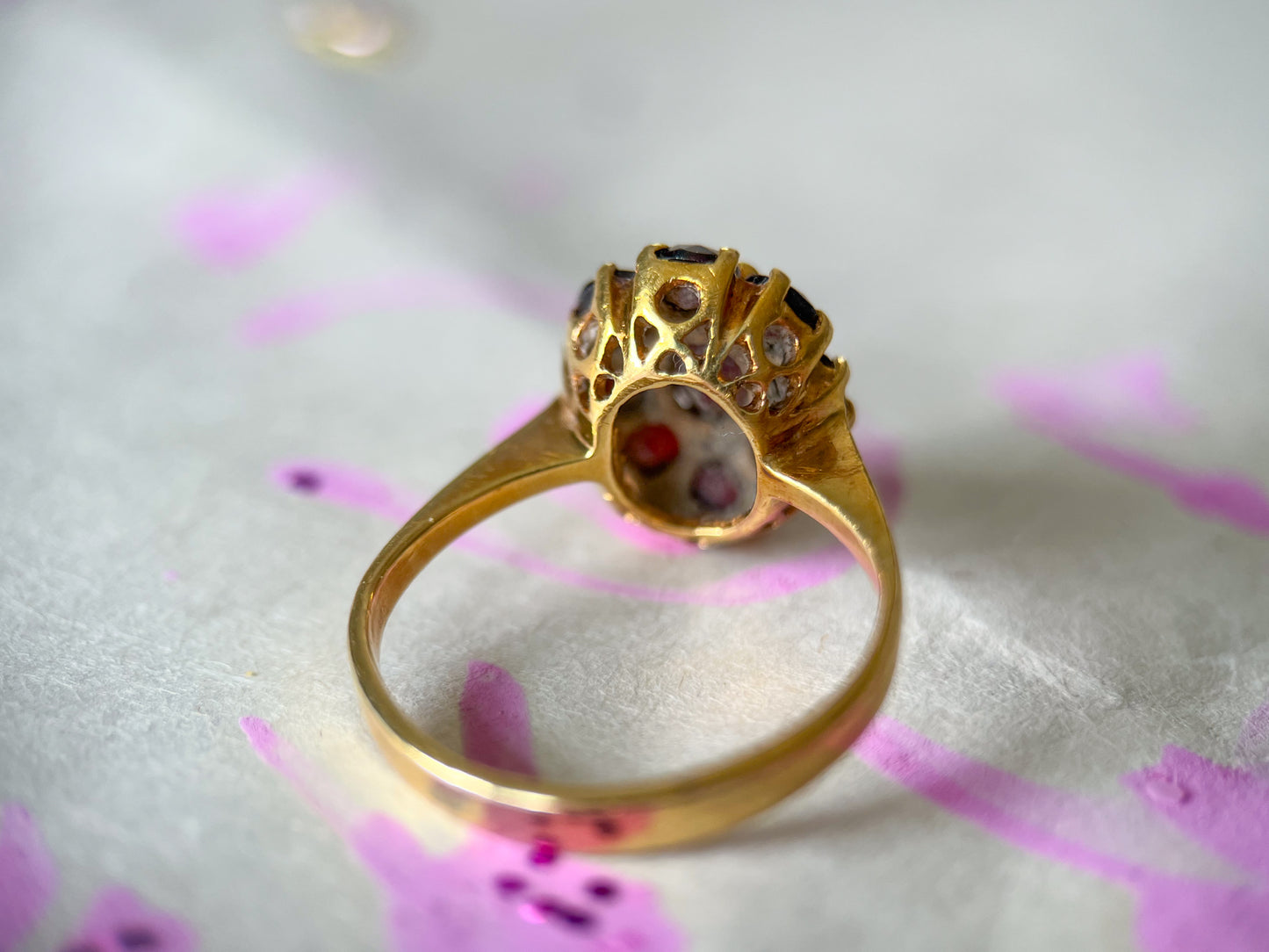 Vintage Natural Garnet 18k Yellow Gold Statement Ring