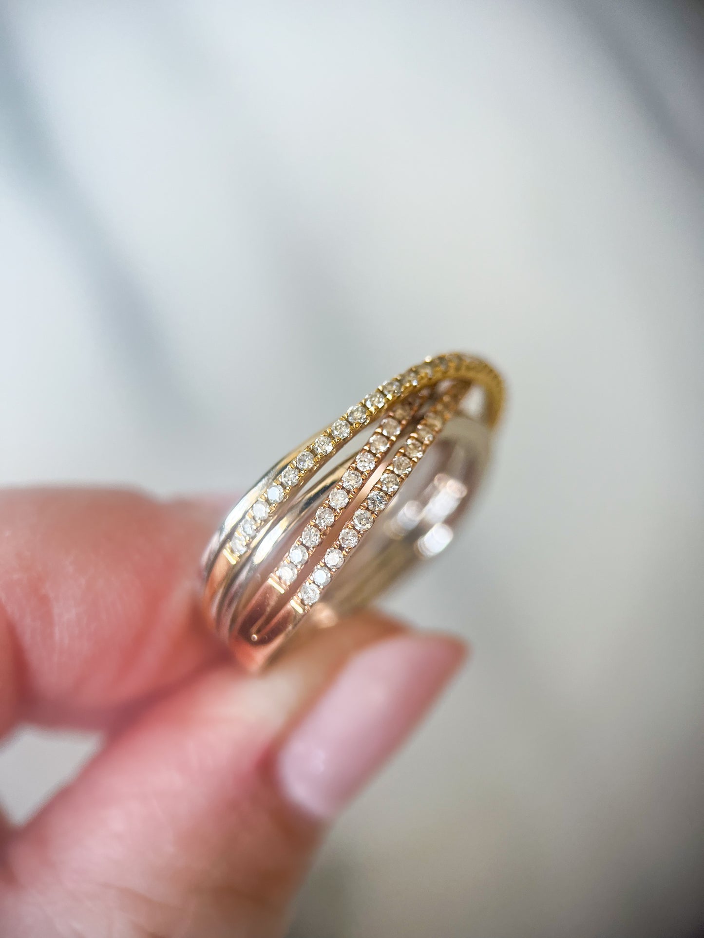 Natural Diamond Tri Colored 14k Yellow and White Gold Band Ring