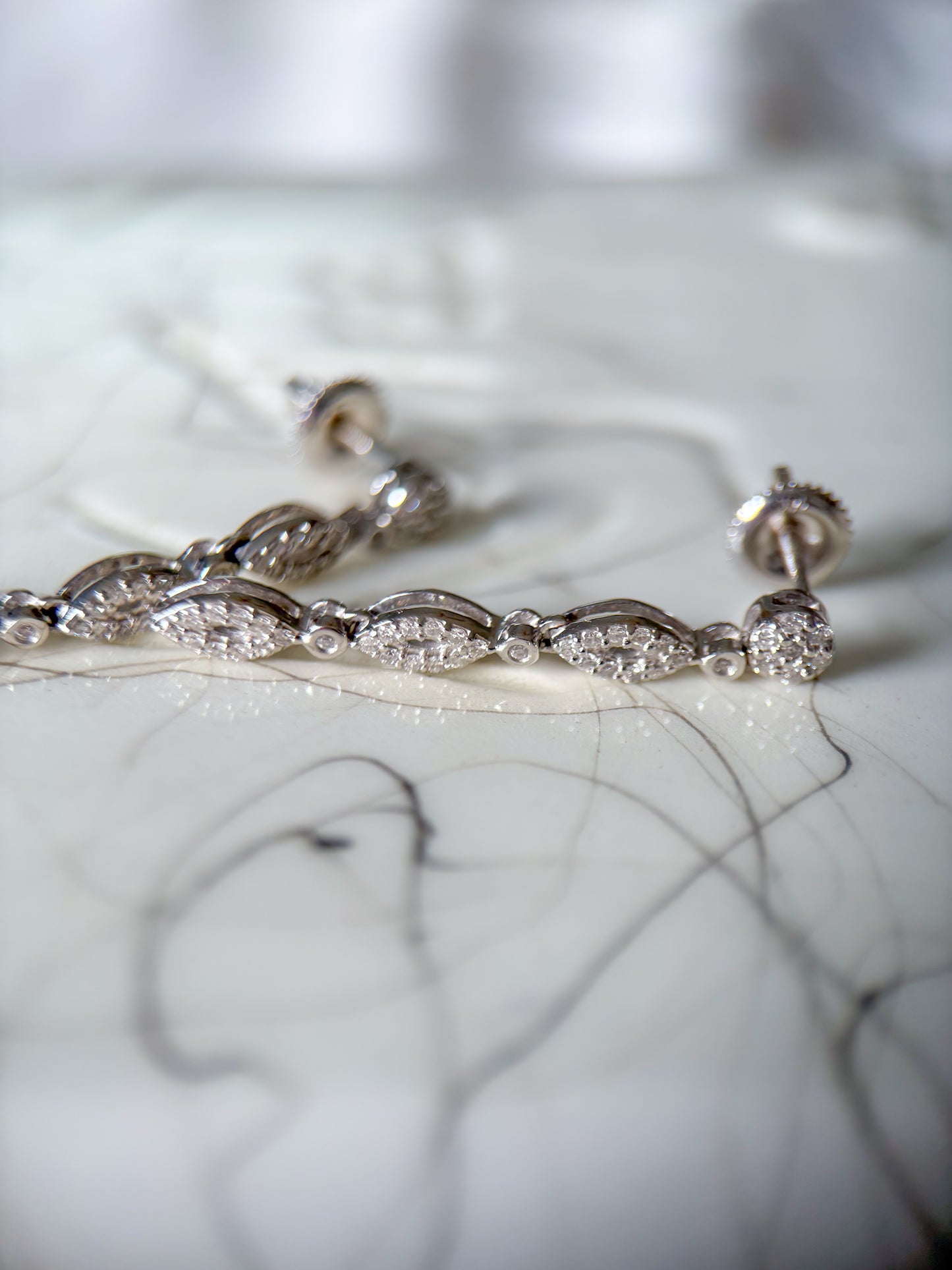 Vintage 14k White Gold Natural Diamond Drop Stud Earrings
