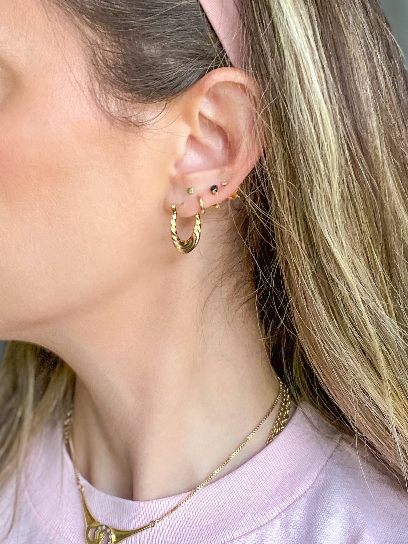 Vintage Twist 14k Yellow Gold Hoop Earrings