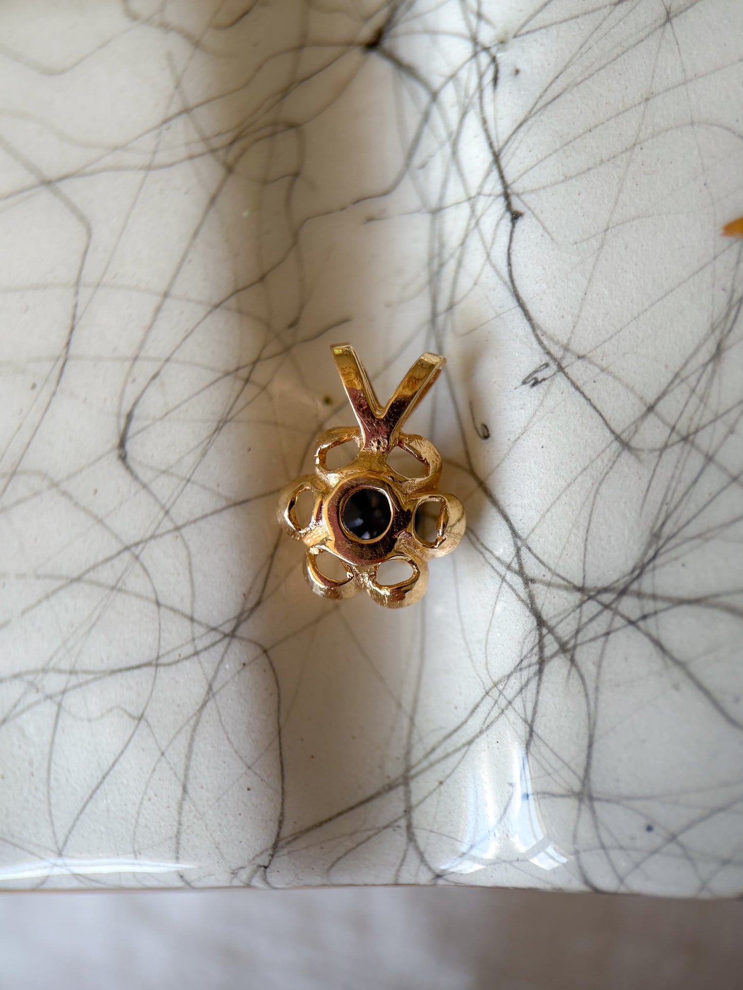 Vintage Natural Sapphire Flower 14k Yellow Gold Charm