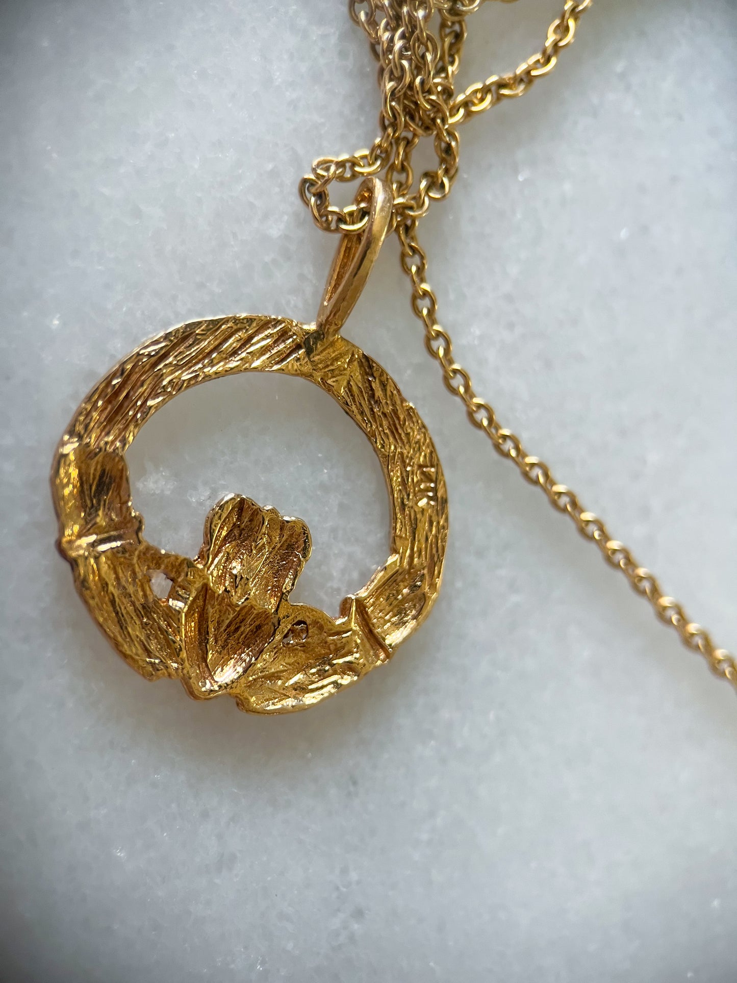 Vintage Claddagh Irish Heart Charm 14k Yellow Gold