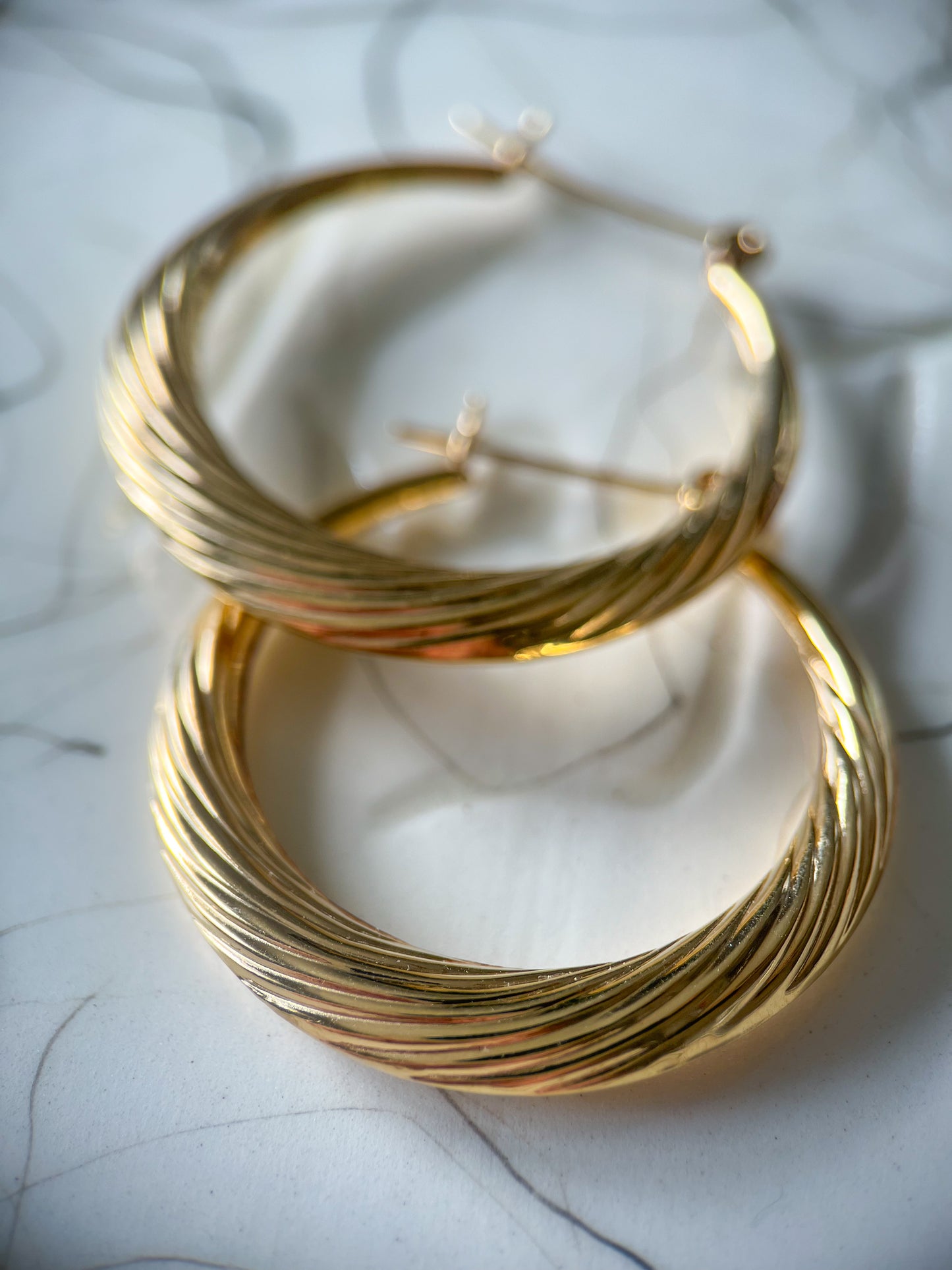 Vintage Twist 14k Yellow Gold Hoops