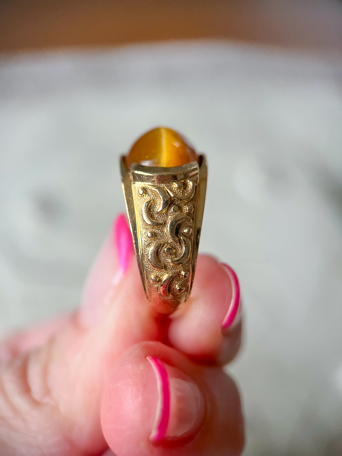 Vintage Tigers Eye 14k Yellow Gold Ring
