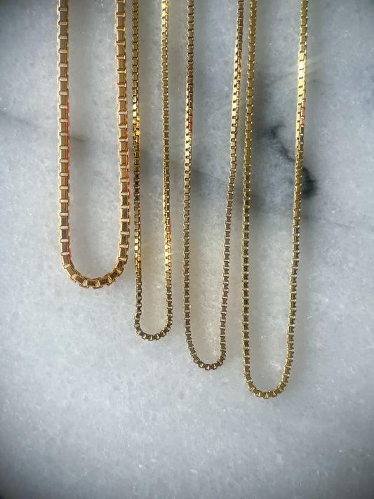 Only 3 left!* Vintage Box Chains 14k Yellow Gold 15, 19, 20 Inch Necklaces