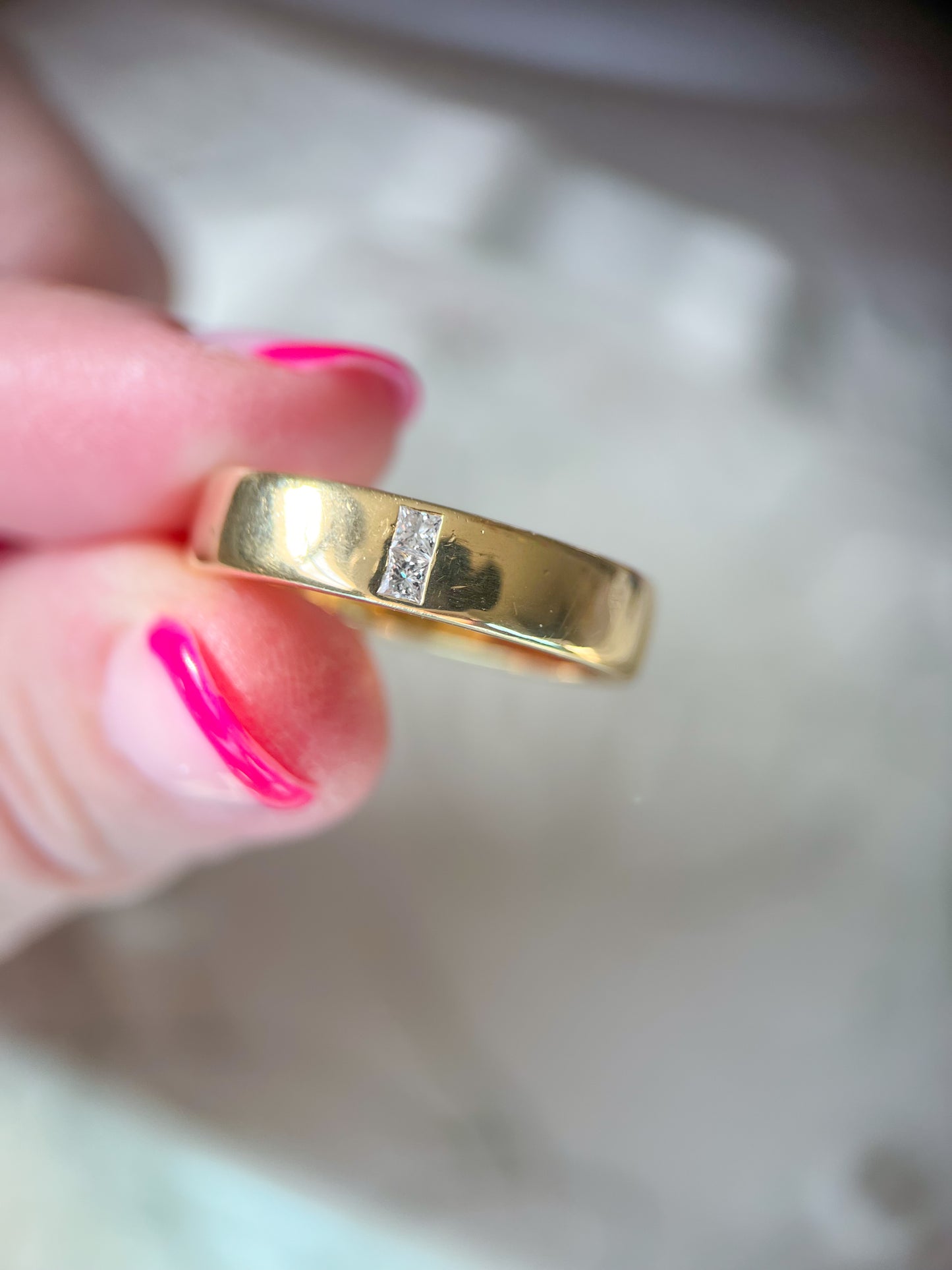 Vintage Natural Diamond and Hidden Natural Ruby 18k Yellow Gold Band Ring