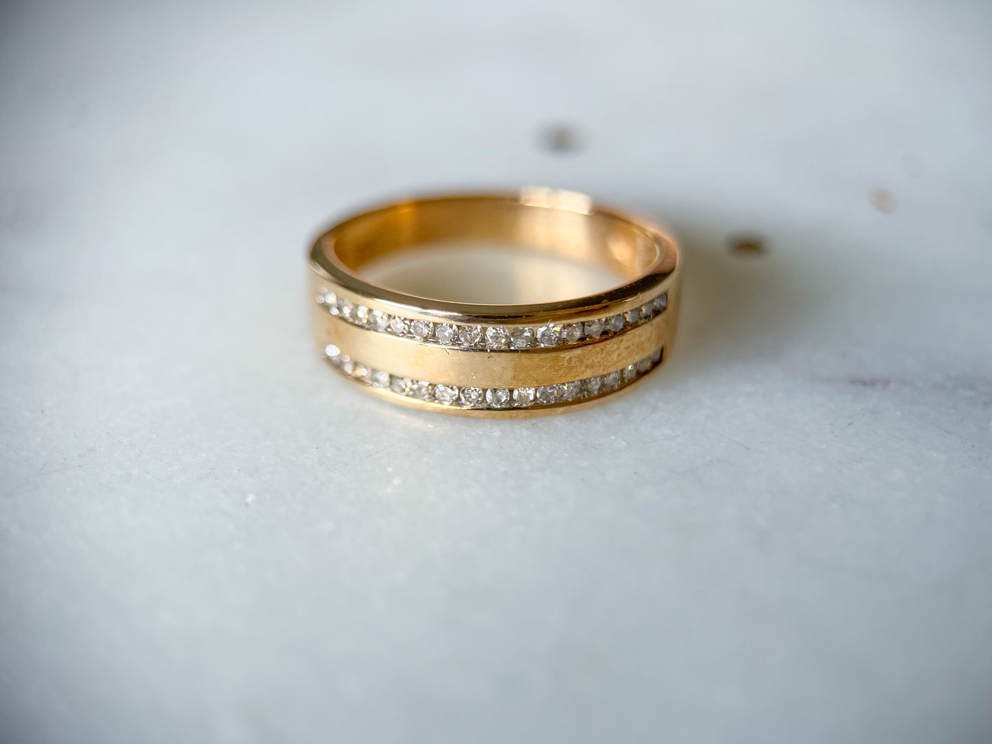 Vintage Natural Diamond and 10k Yellow Gold Band